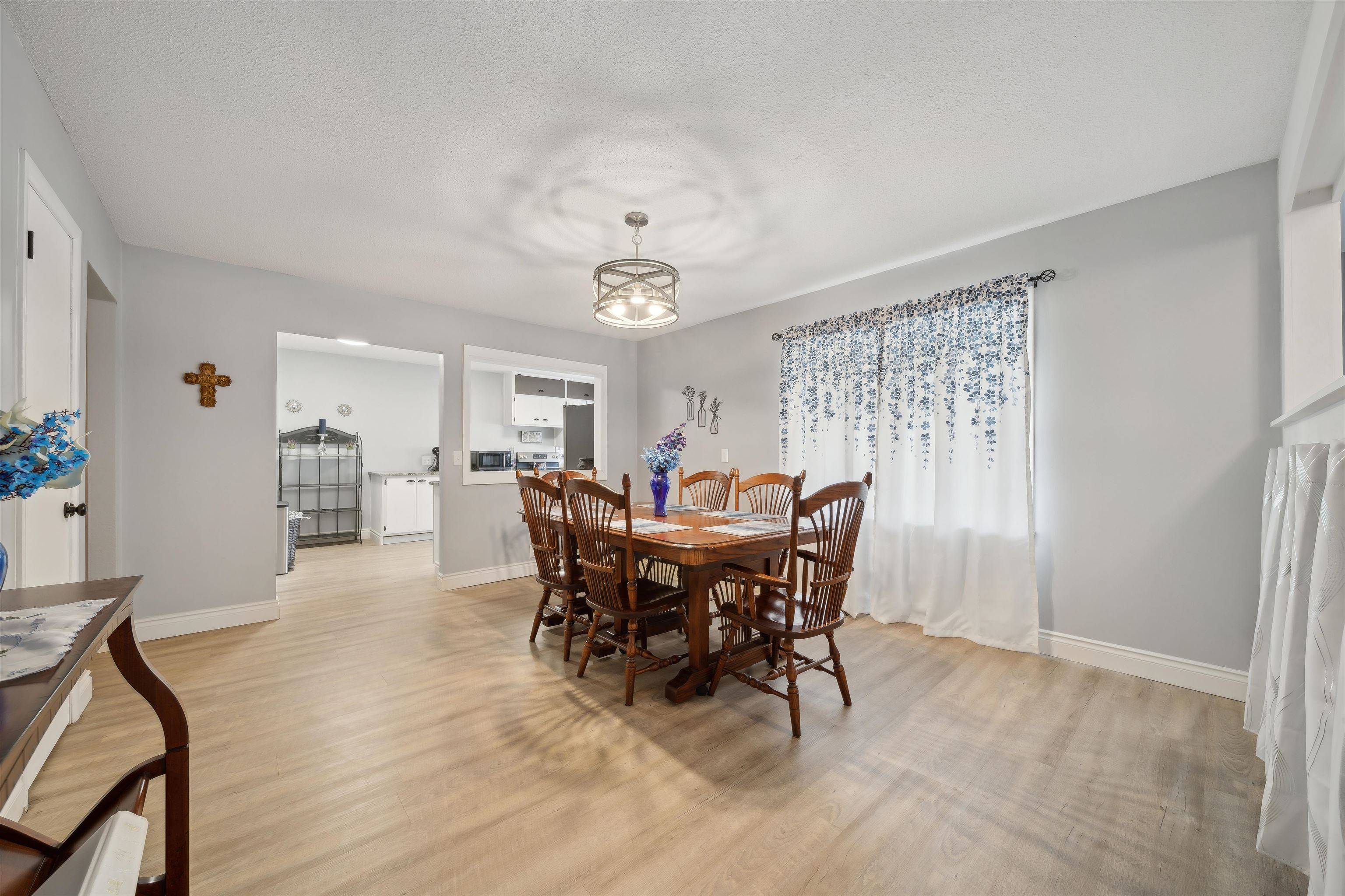 Park City, KS 67219,1641 E Evanston St