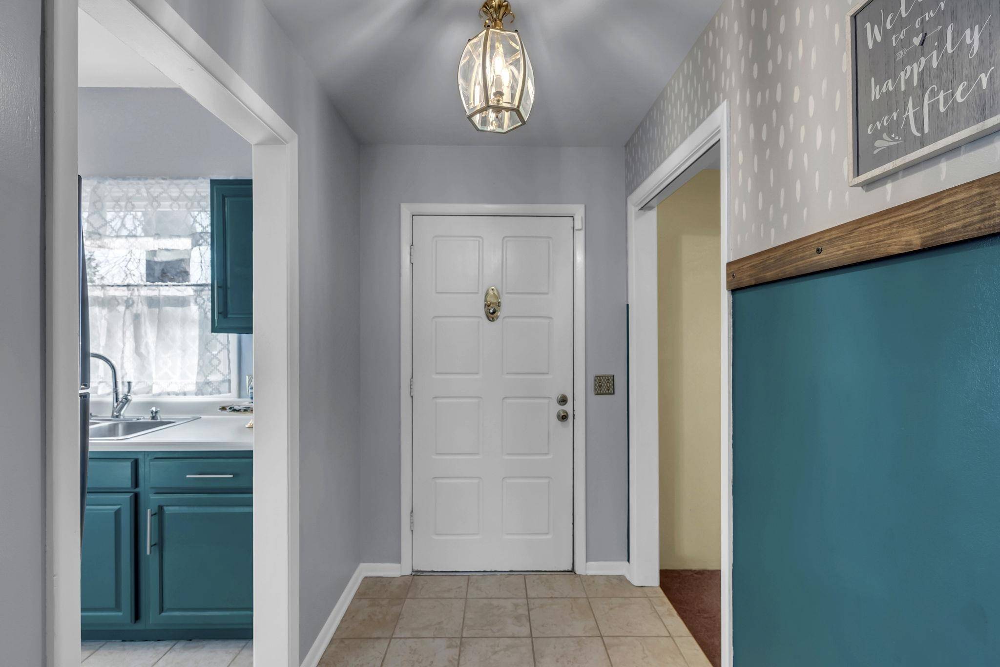 Wichita, KS 67209,525 S Woodchuck Ln