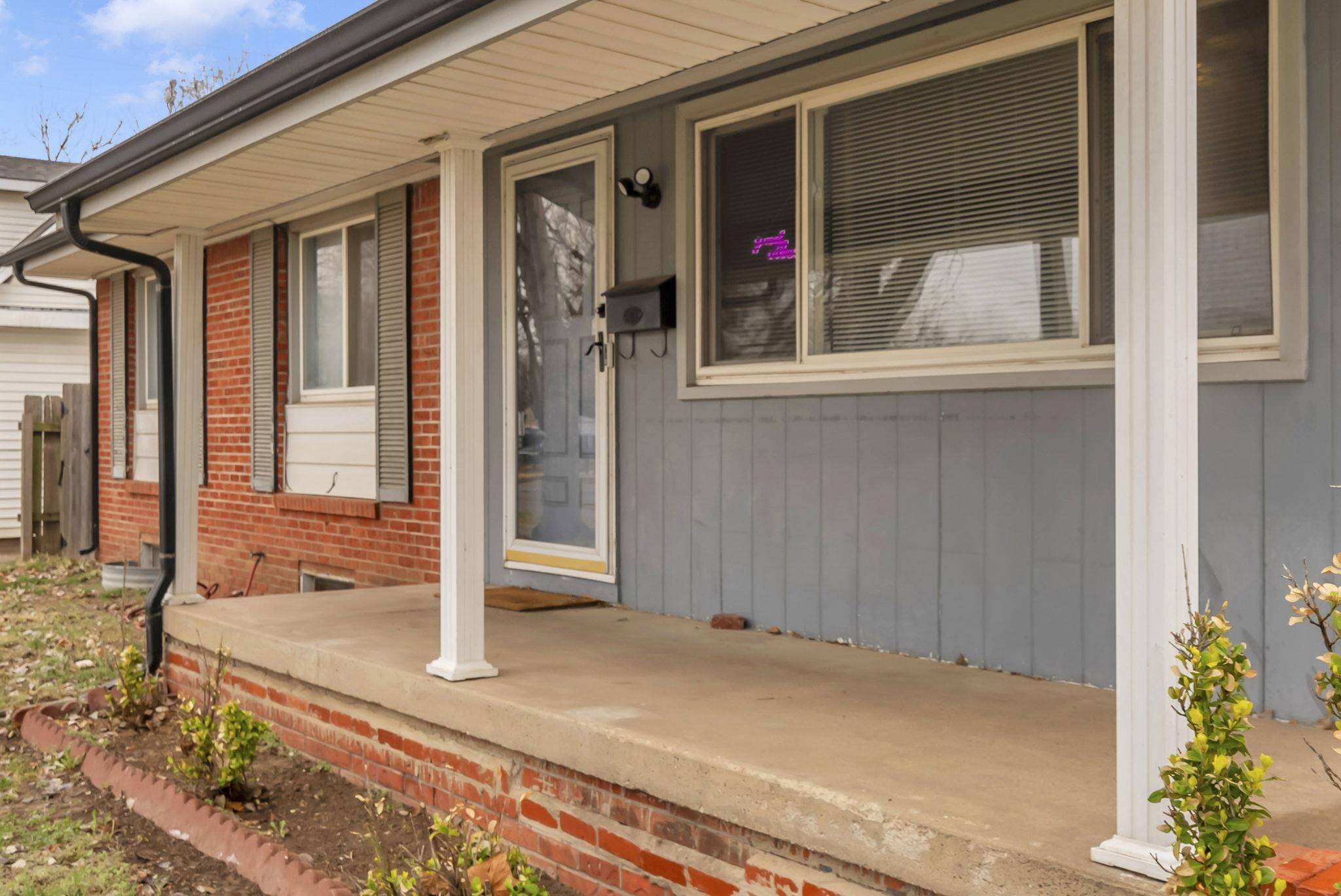 Wichita, KS 67213,2325 S EVERETT