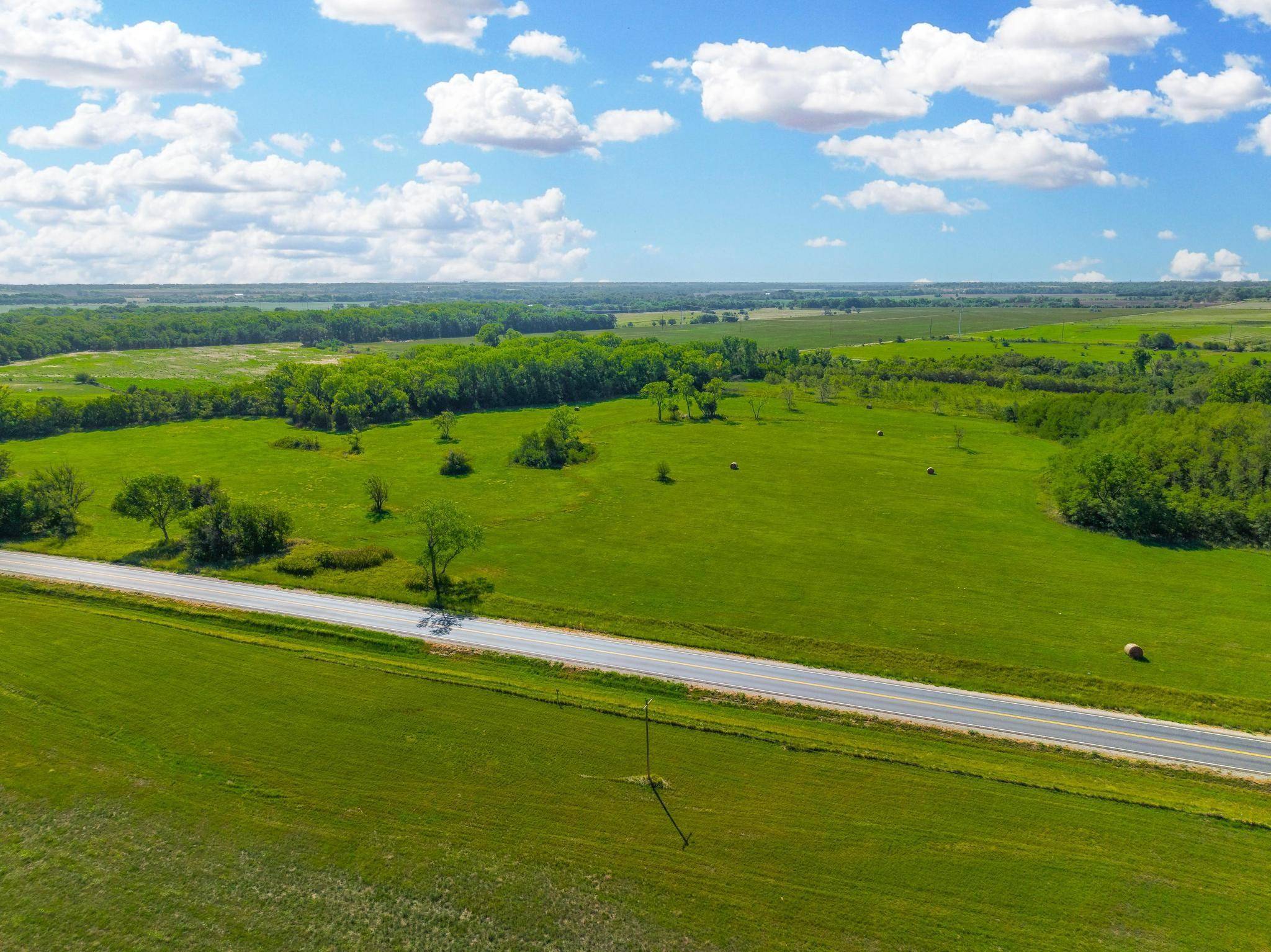 Cheney, KS 67025,00 NE 50th Ave