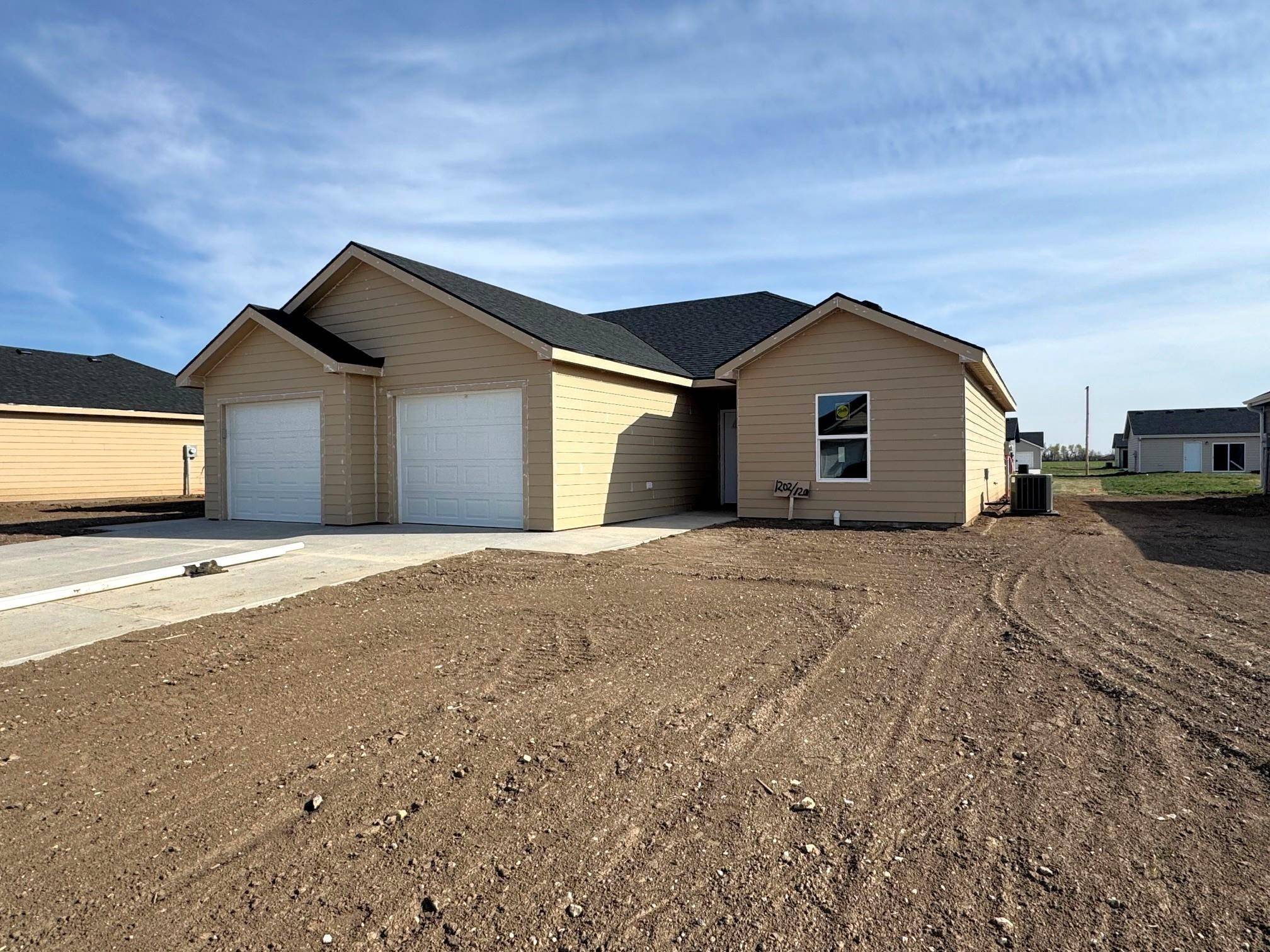 Salina, KS 67401,1200 Harbor Dr