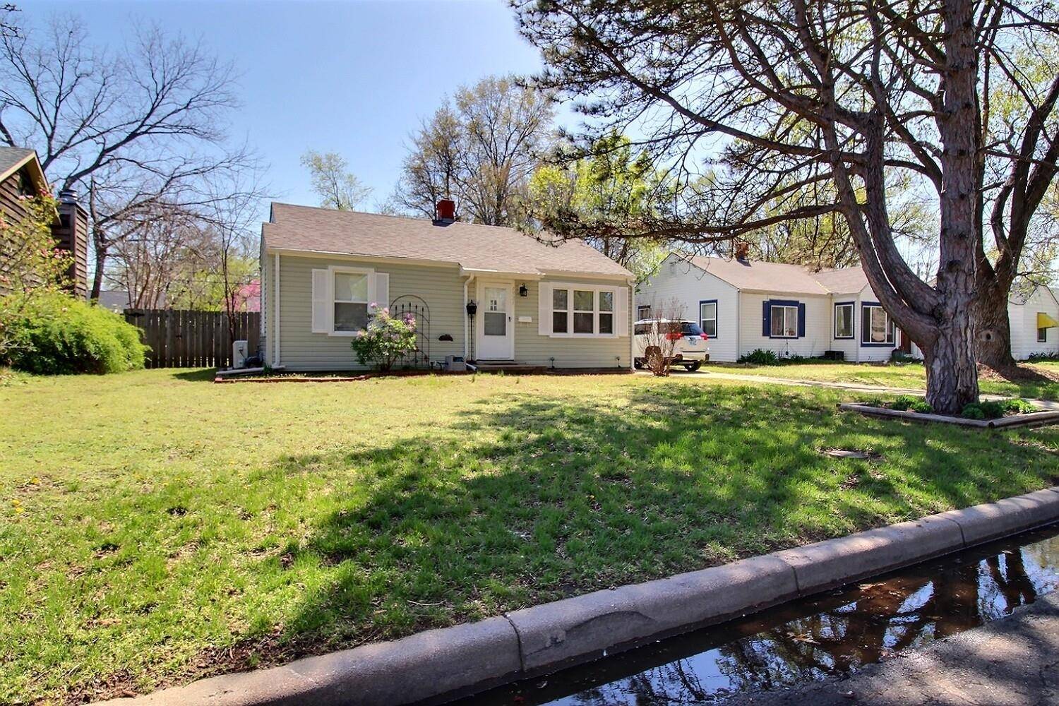 Wichita, KS 67203,1521 W 19th St N