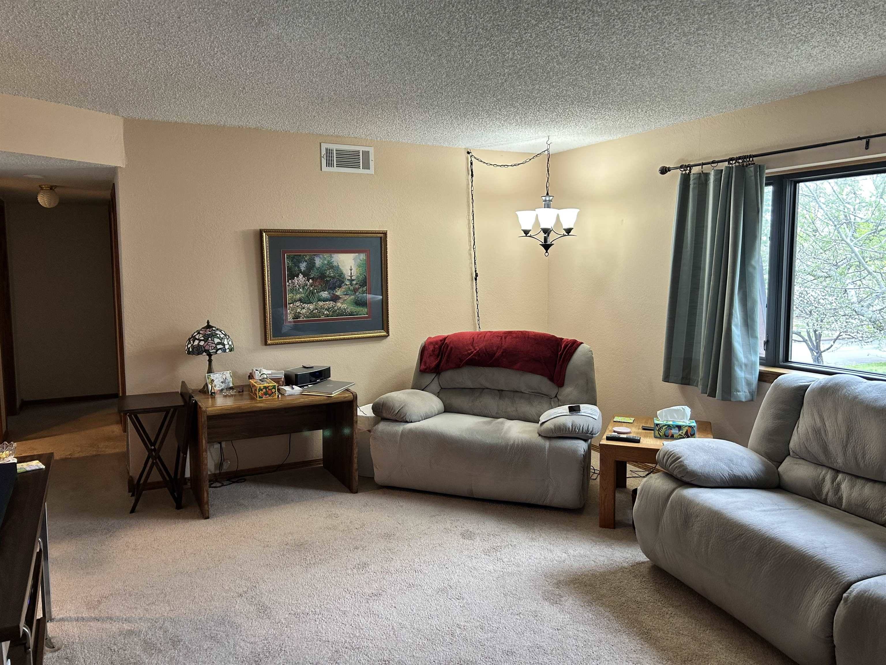 Winfield, KS 67156,1500 E 10th