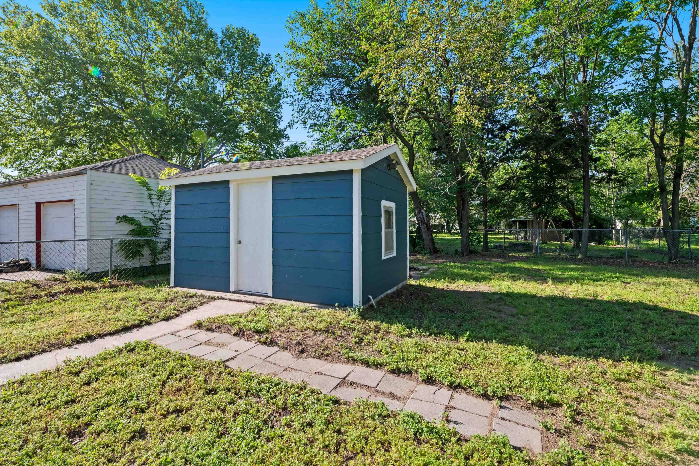 Wichita, KS 67212,5121 W Elm