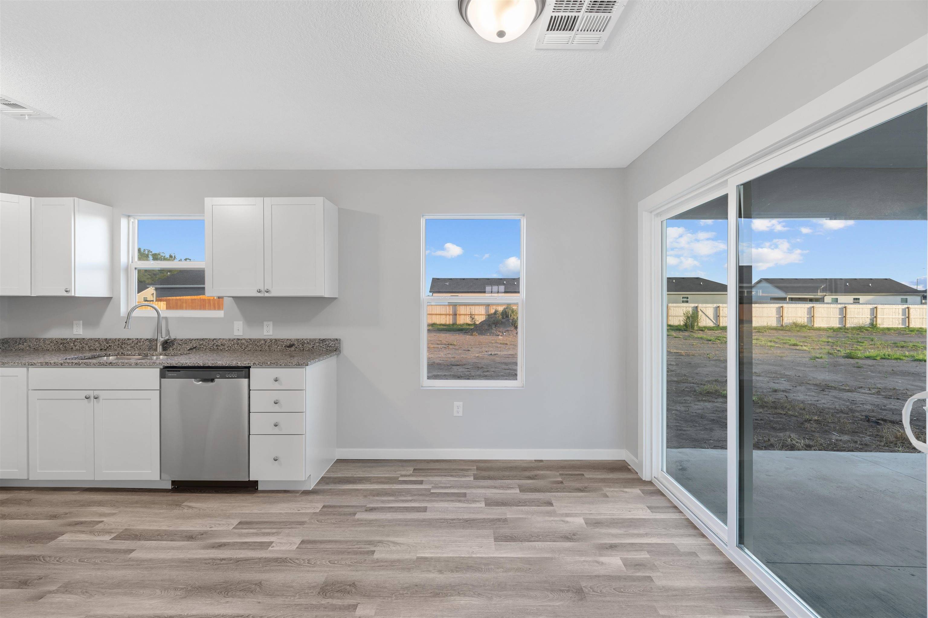 Salina, KS 67401,1218 Harbor Dr