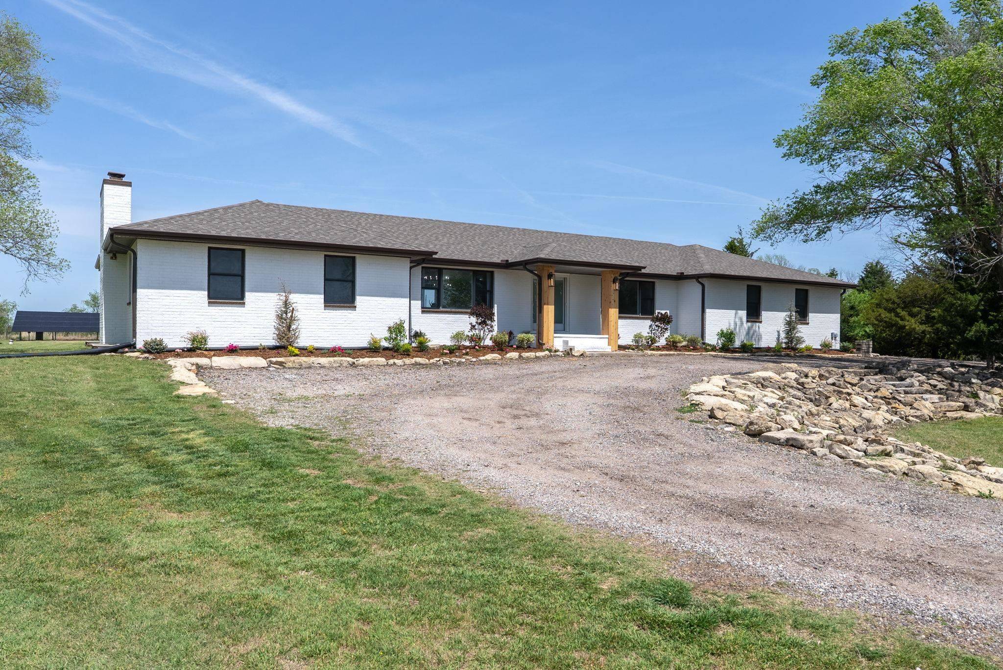 Rose Hill, KS 67133-8571,13418 SW 200th St