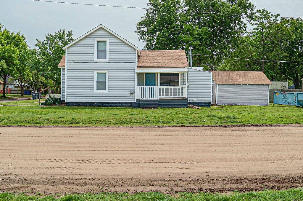 Wichita, KS 67211,1501 S Pattie St
