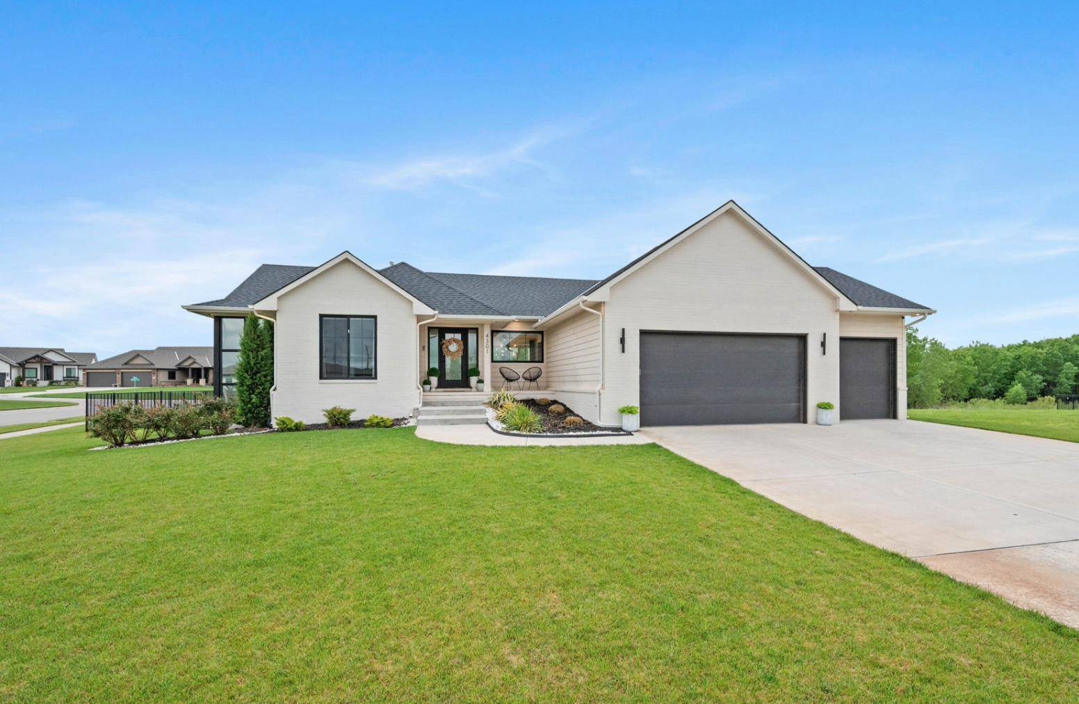 Wichita, KS 67205,4301 N Sunny Ln