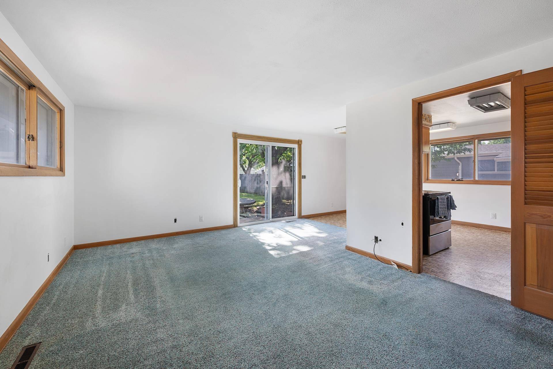 Wichita, KS 67203-1421,1820 N McComas Ave