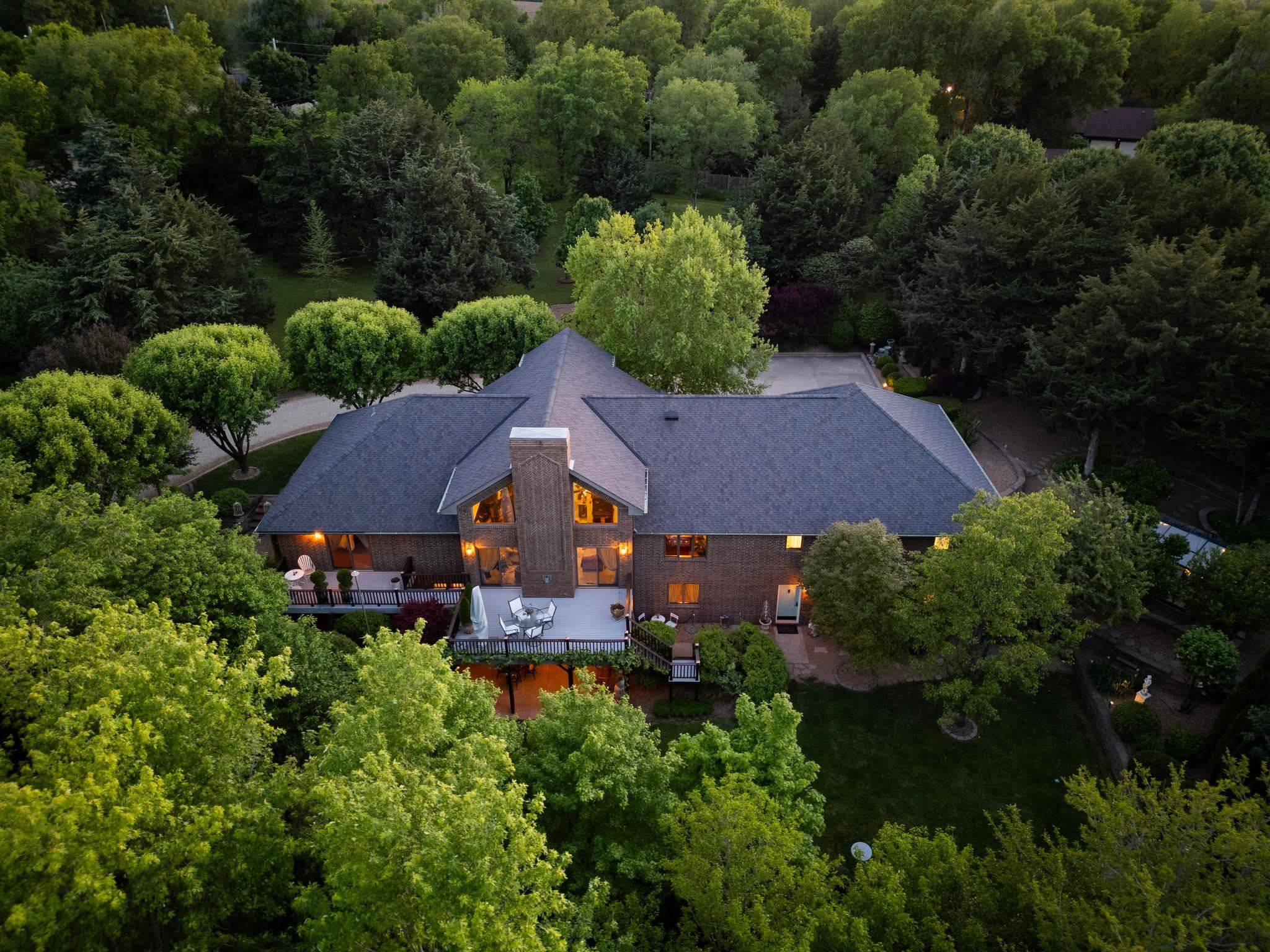 Abilene, KS 67410,2457 Haven Dr.