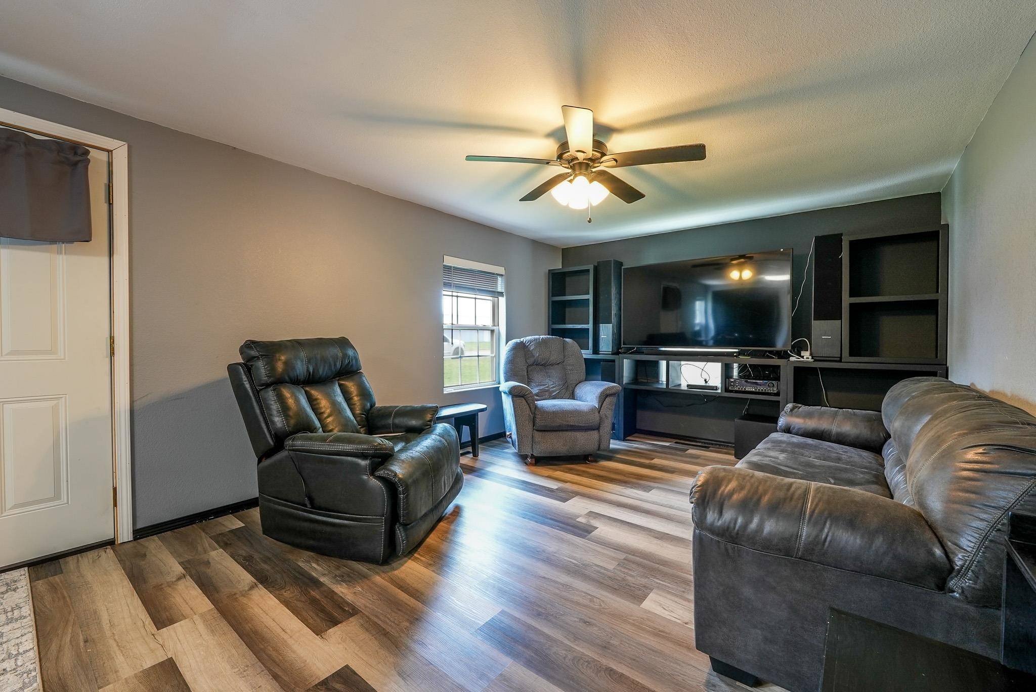 El Dorado, KS 67042,526 N State St