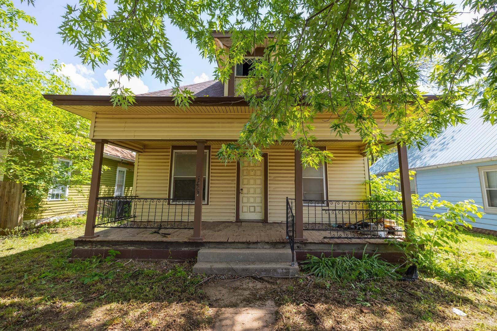 Wellington, KS 67152,1007 S Jefferson