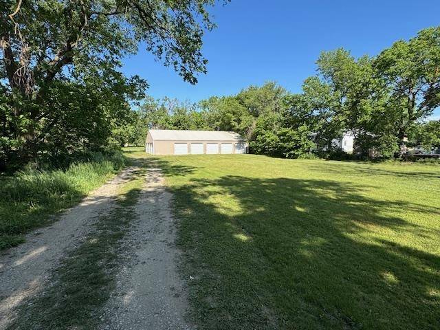 Delphos, KS 67436,407 N Stricklers