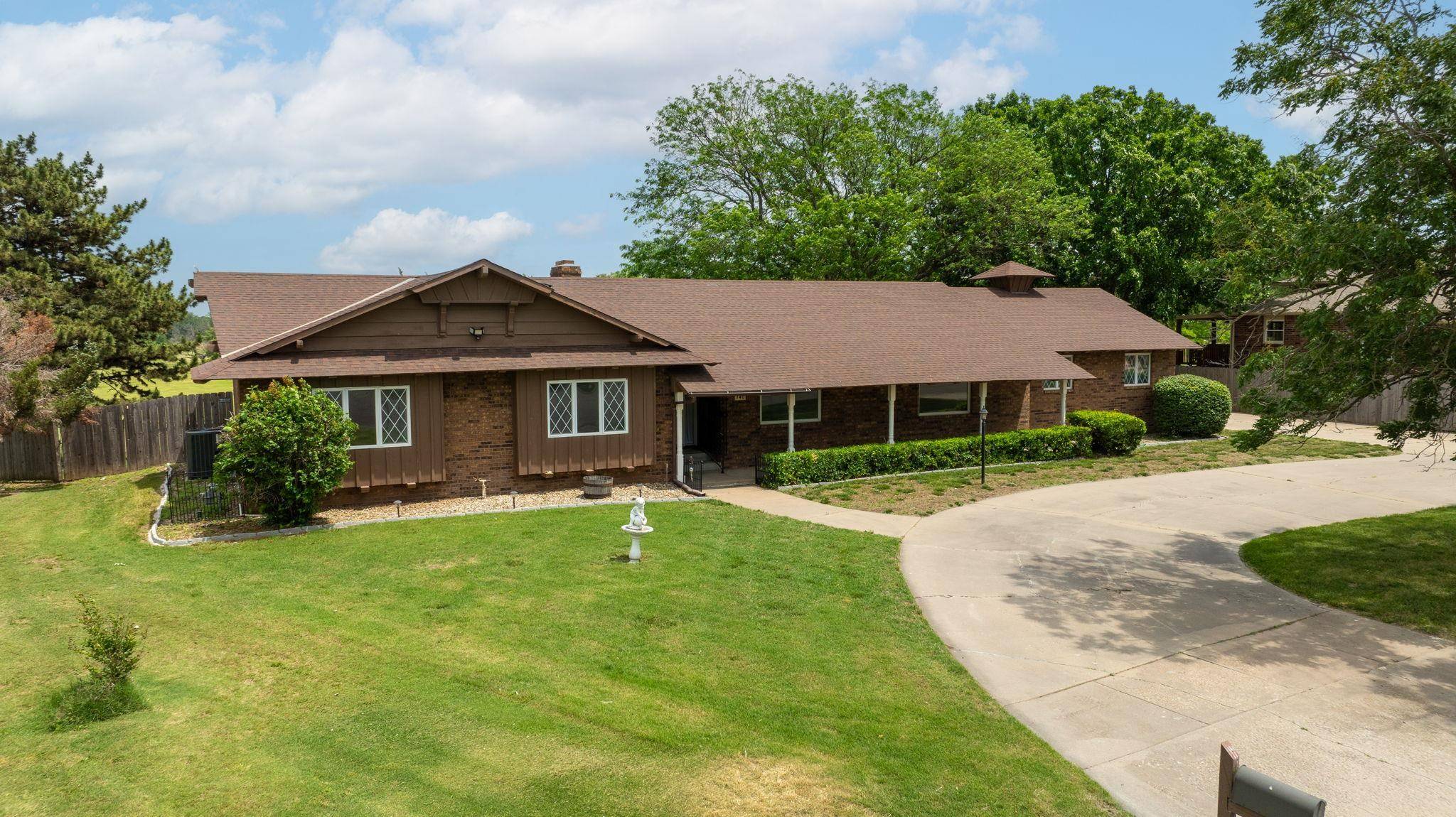 Augusta, KS 67010,740 Fairway Ct