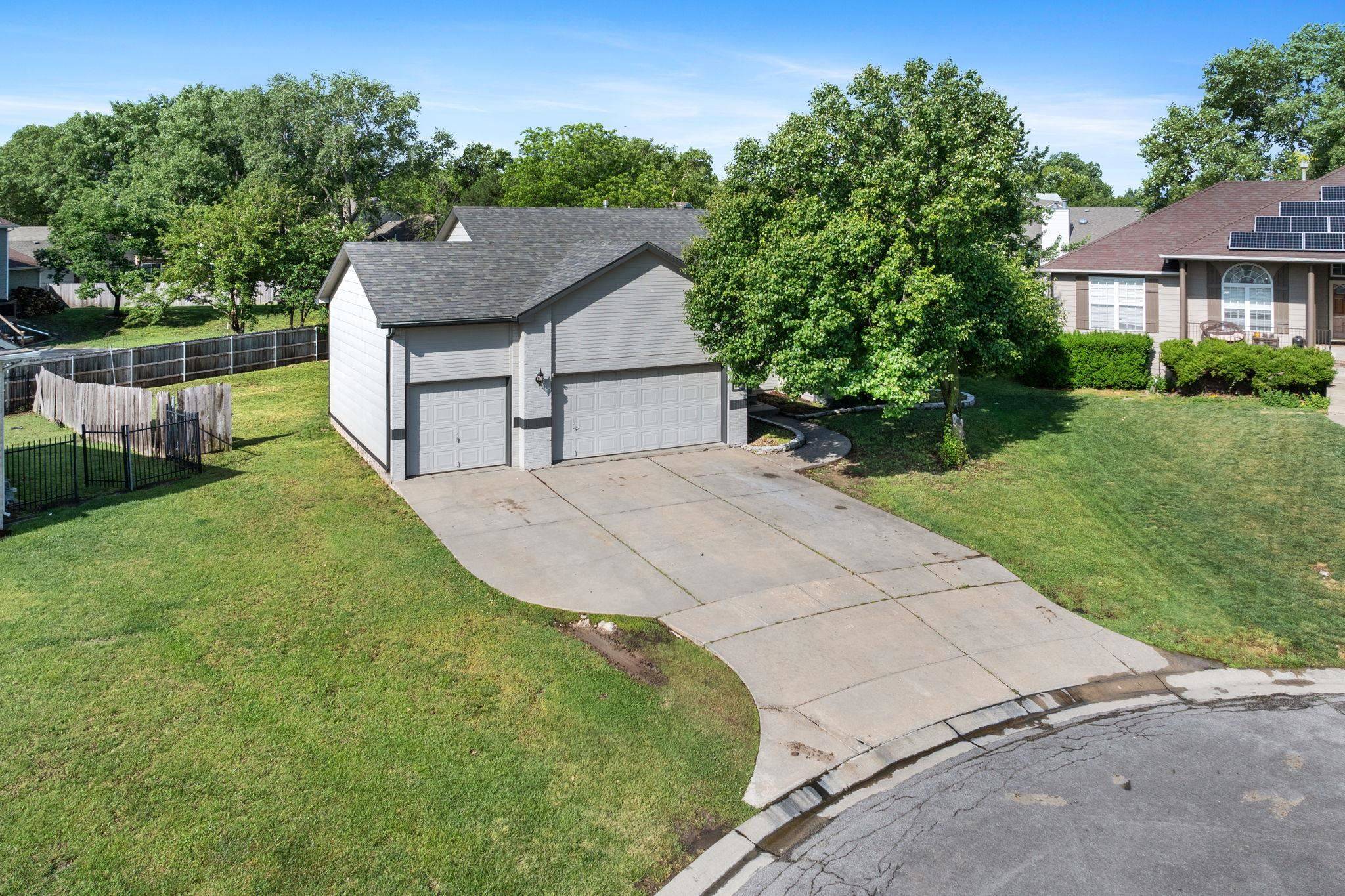 Bel Aire, KS 67226,4359 N Rushwood Ct