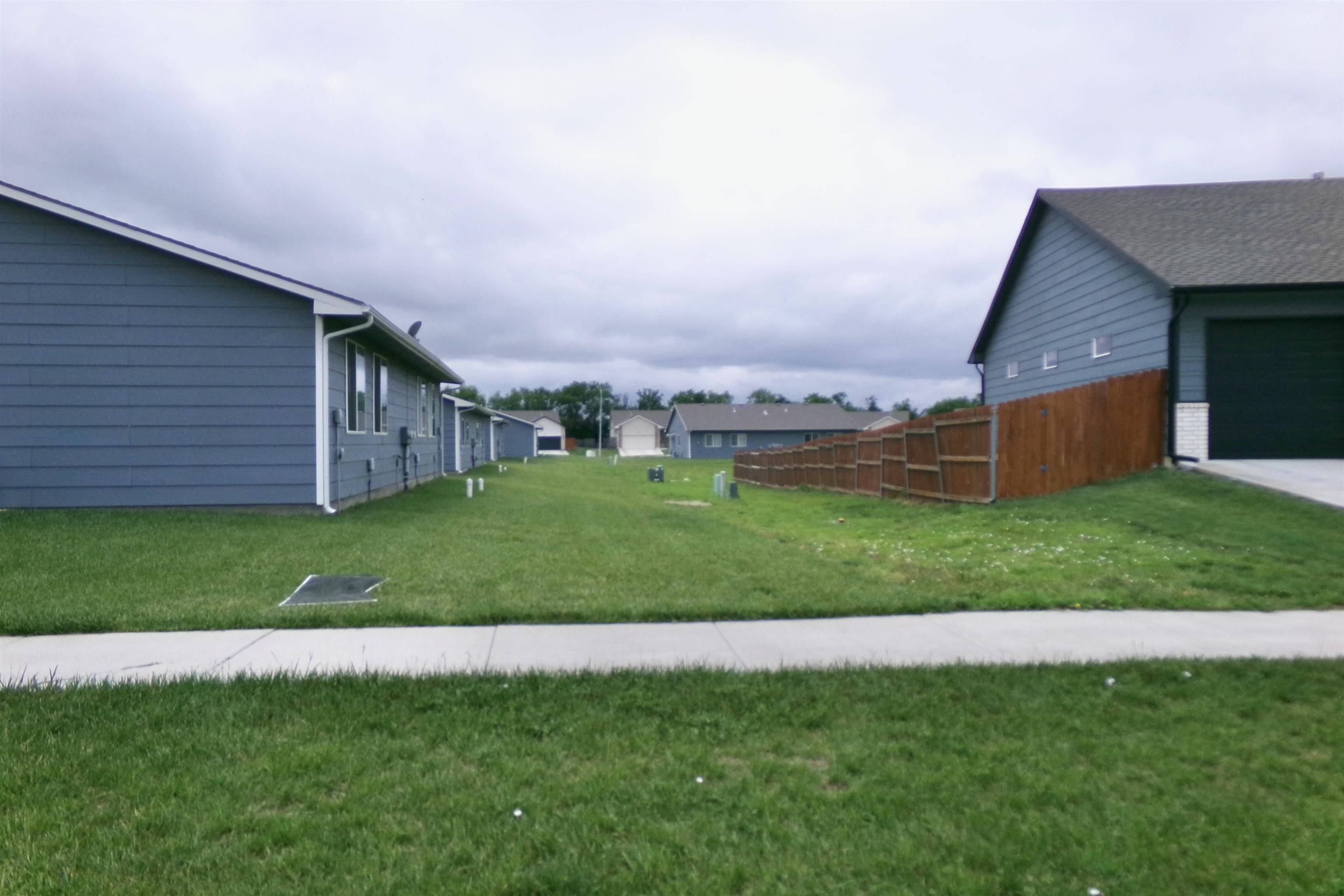 Wichita, KS 67207,10601-10603 E Conifer St