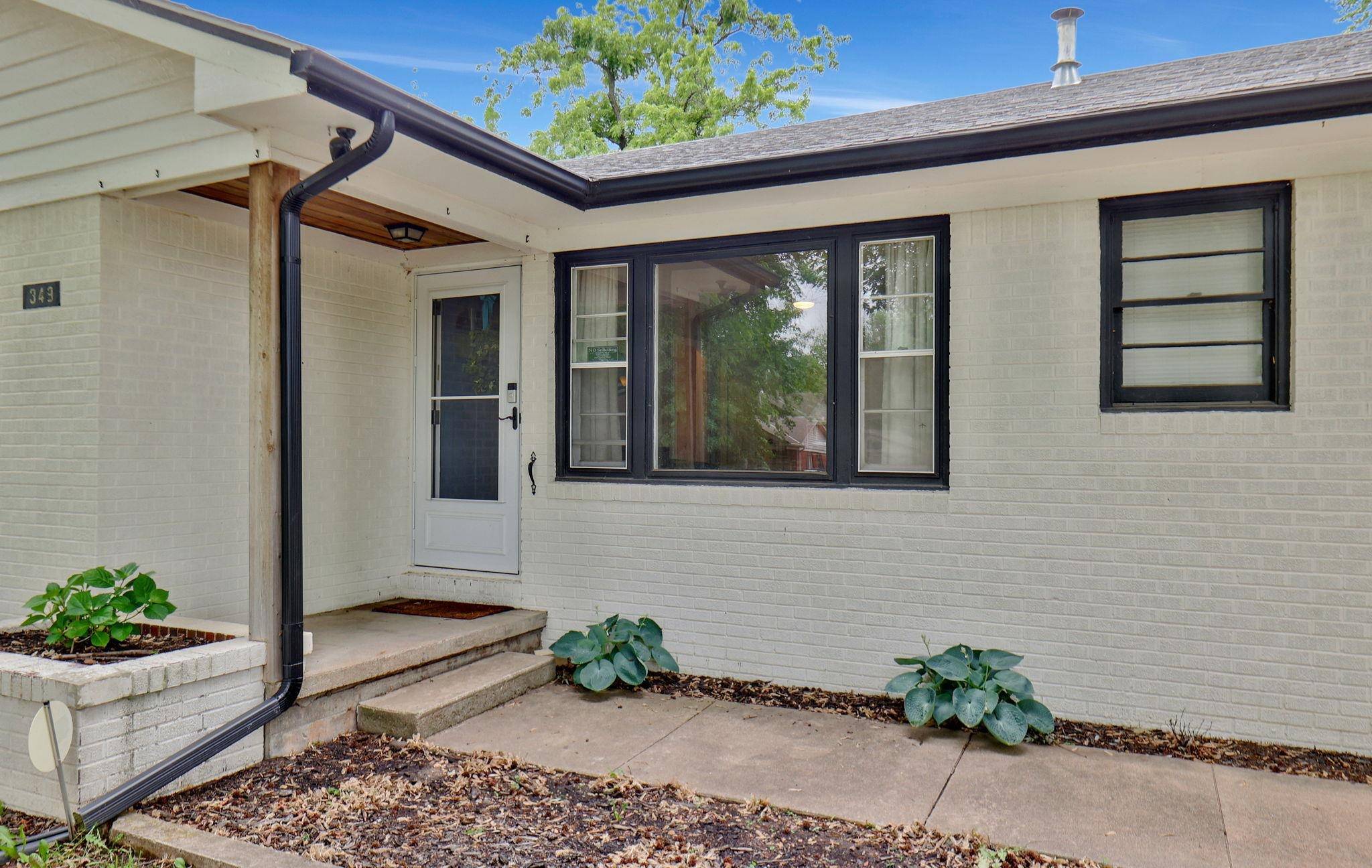 Derby, KS 67037,349 S Lakeview
