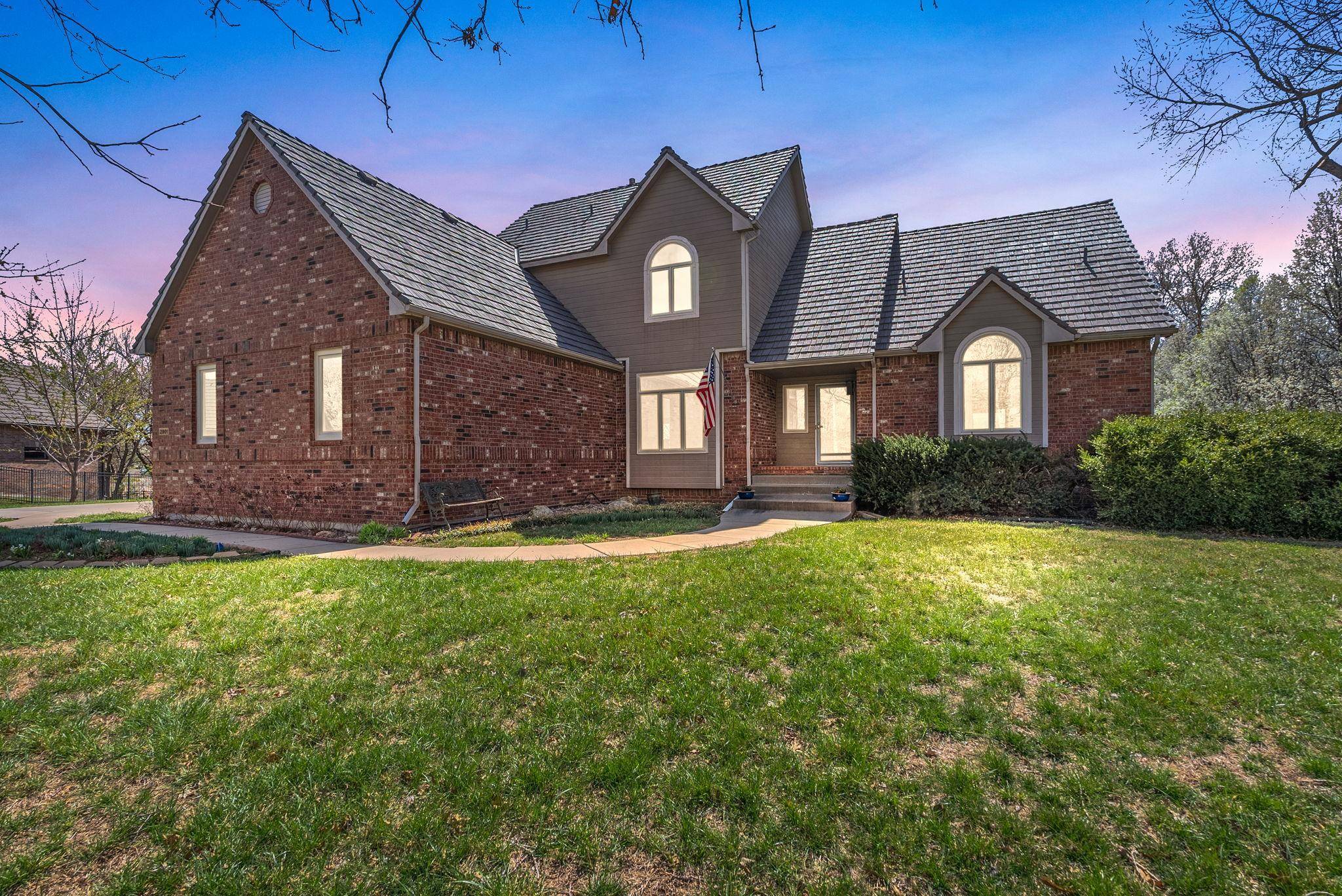 Wichita, KS 67226,2801 N Fox Pointe Cir.