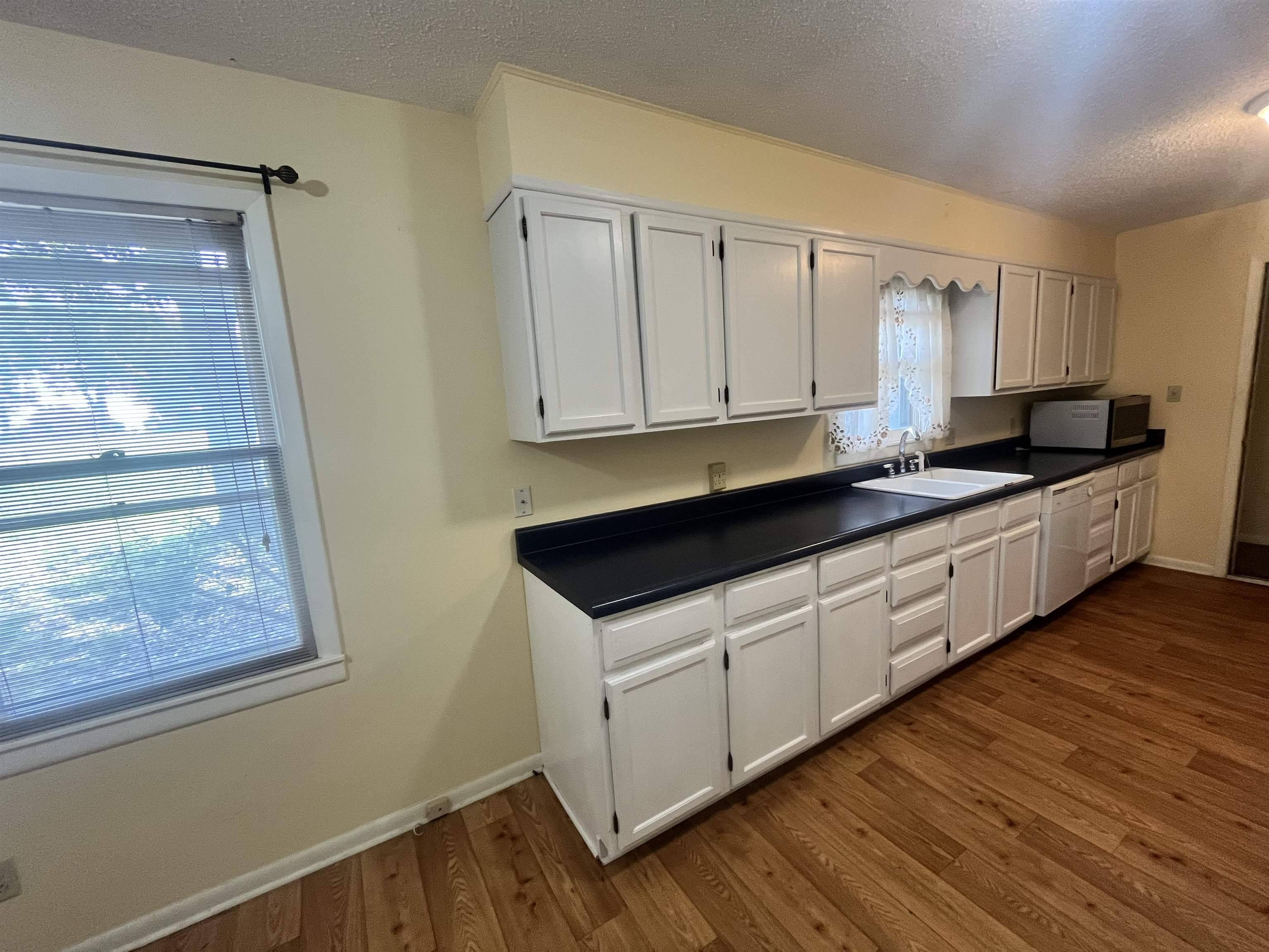 Marion, KS 66861,7 Prairie Ln