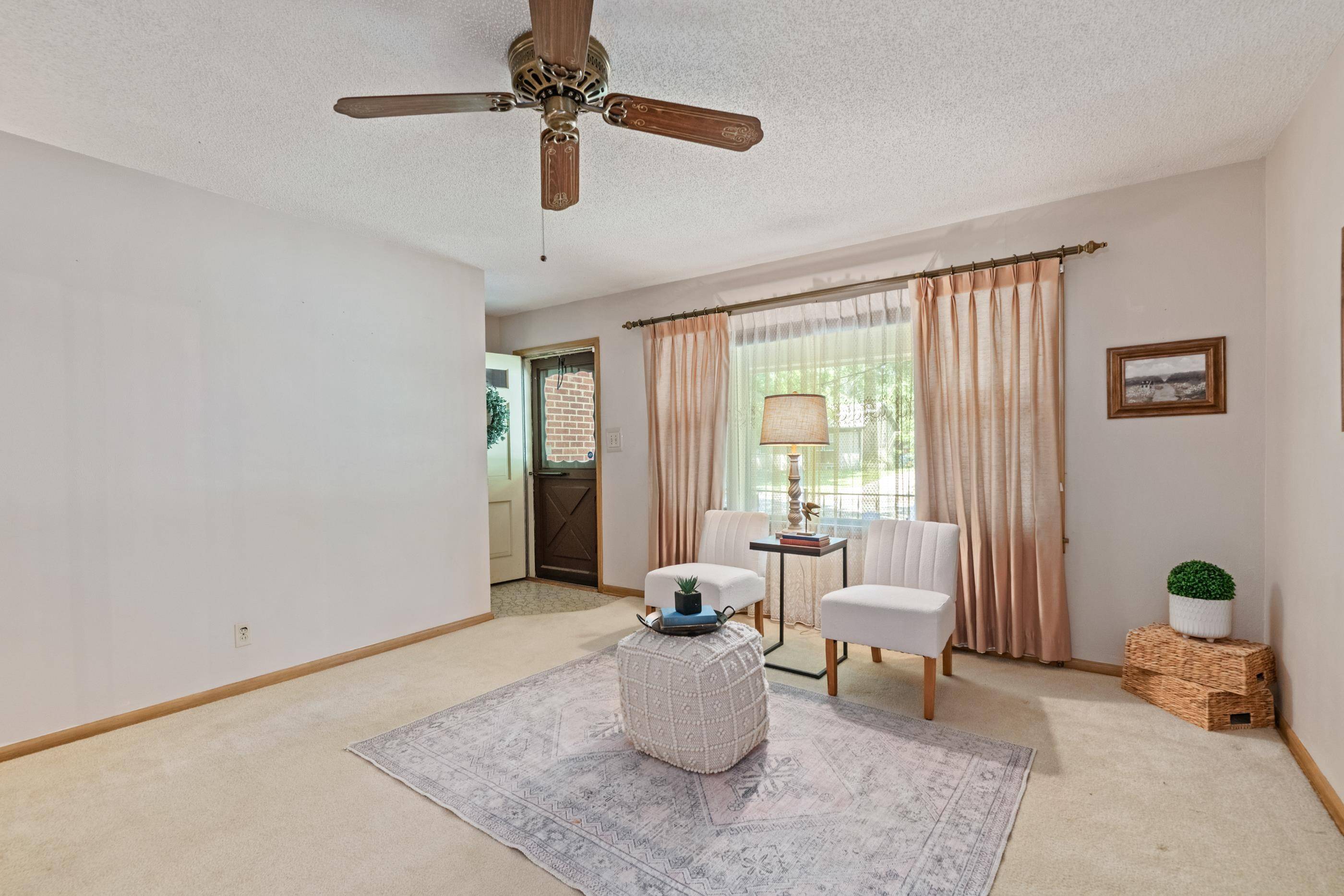 Wichita, KS 67207,7909 E Morris St