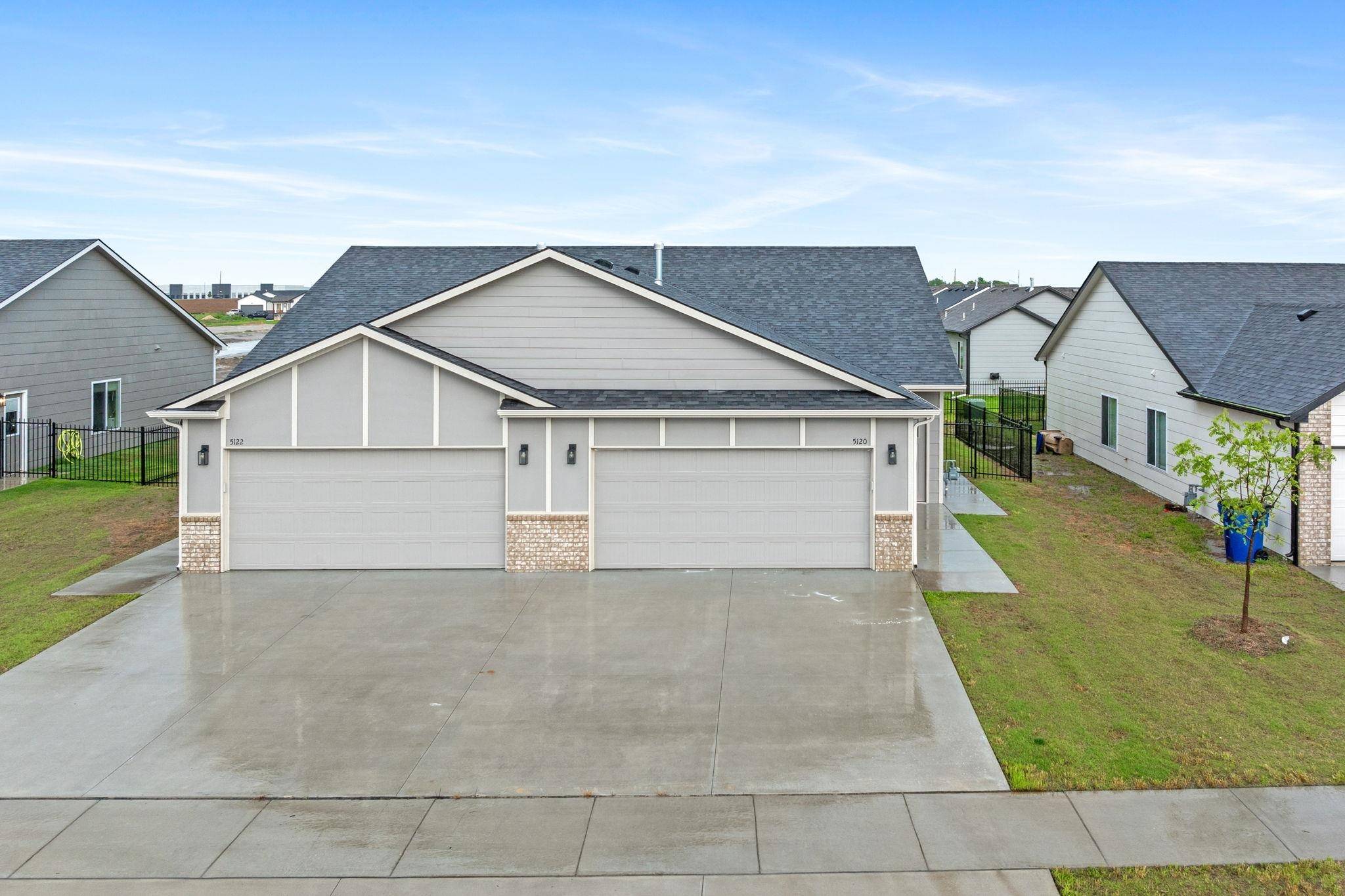 Bel Aire, KS 67226,5120-5122 N Cypress St.