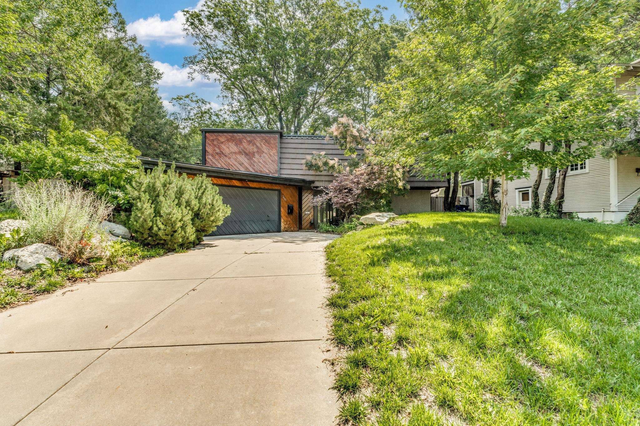 Wichita, KS 67208,360 N Yale Ave