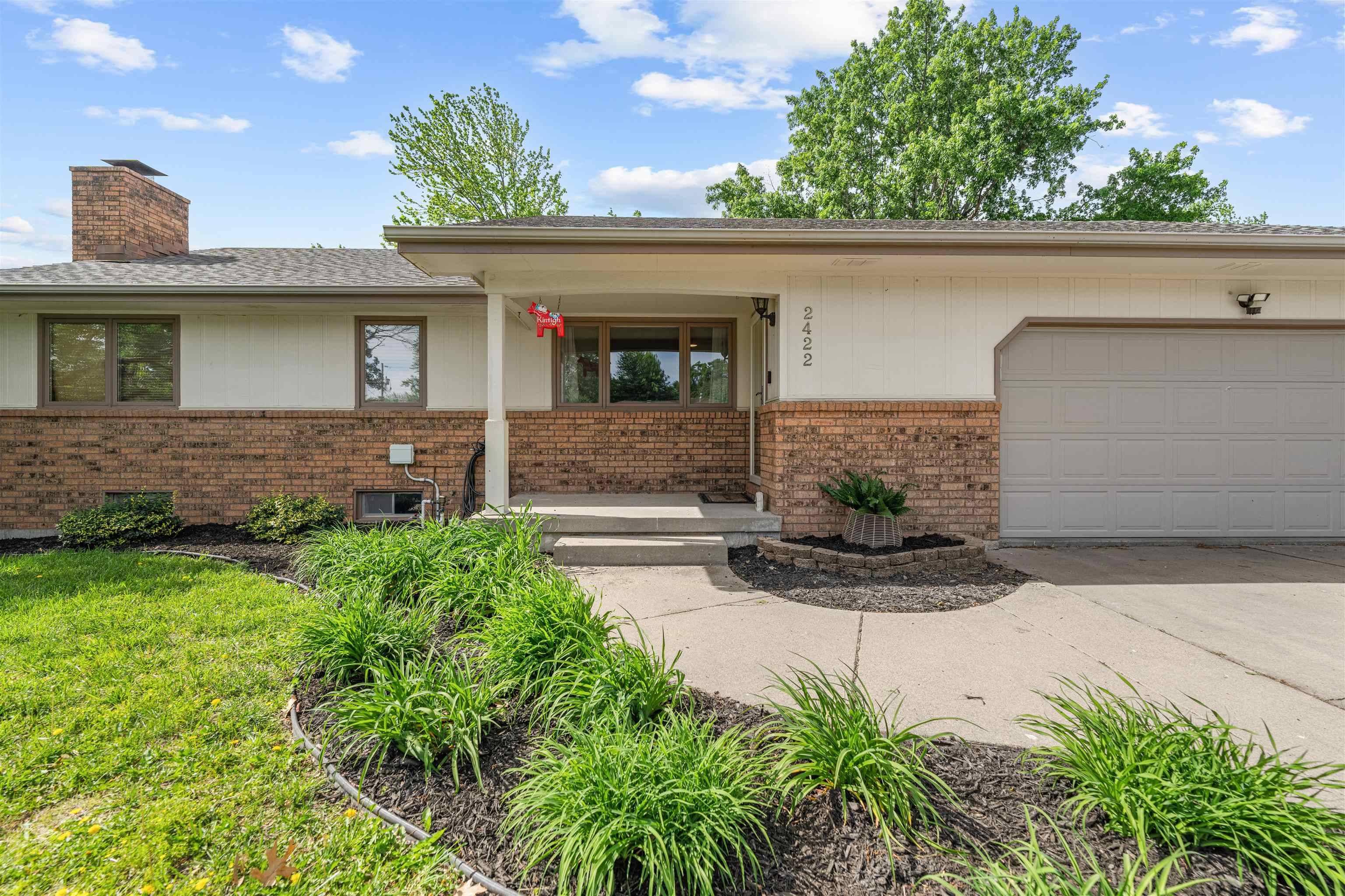 Salina, KS 67401,2422 Brookwood Ln