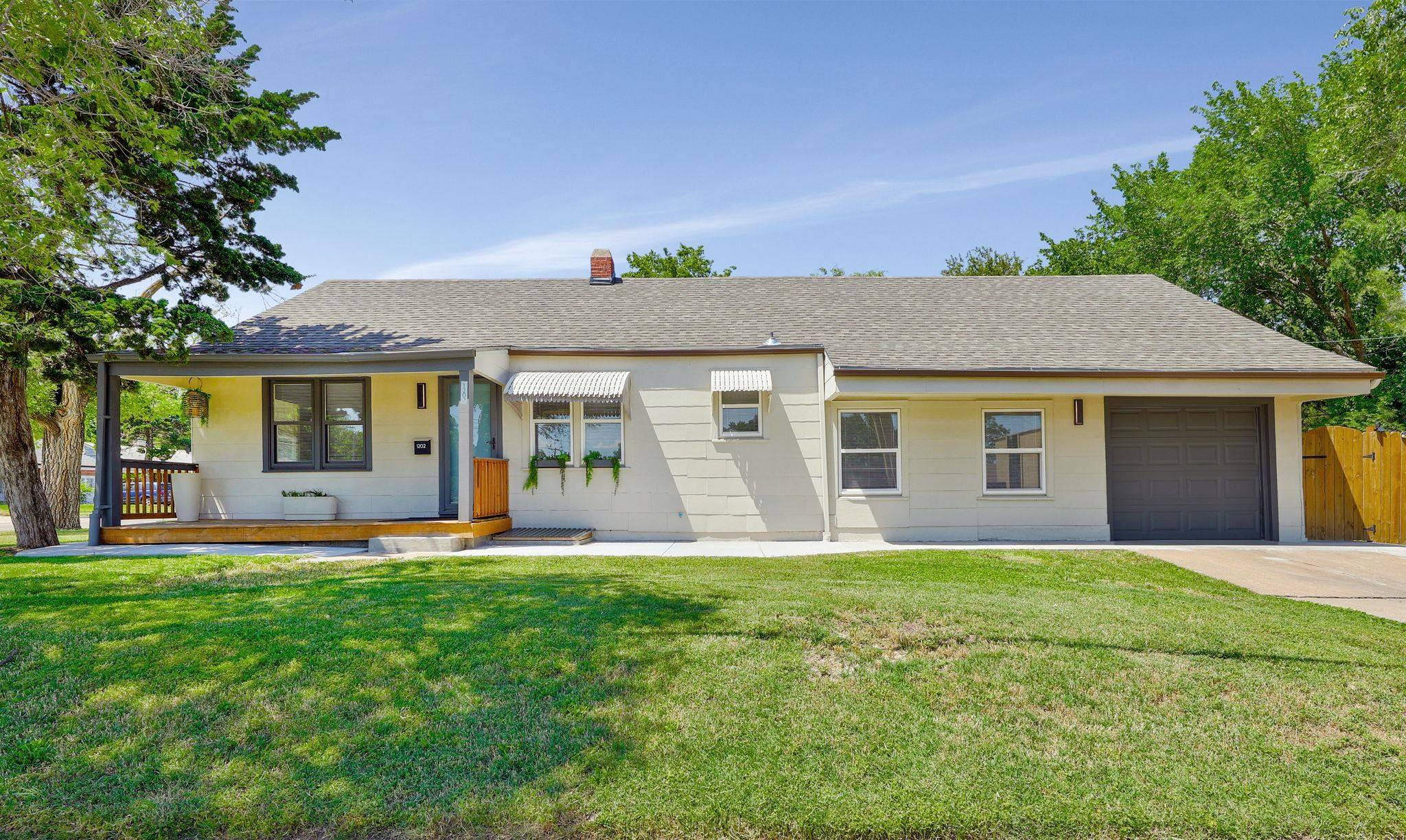 Wichita, KS 67208,1202 N Oliver Ave