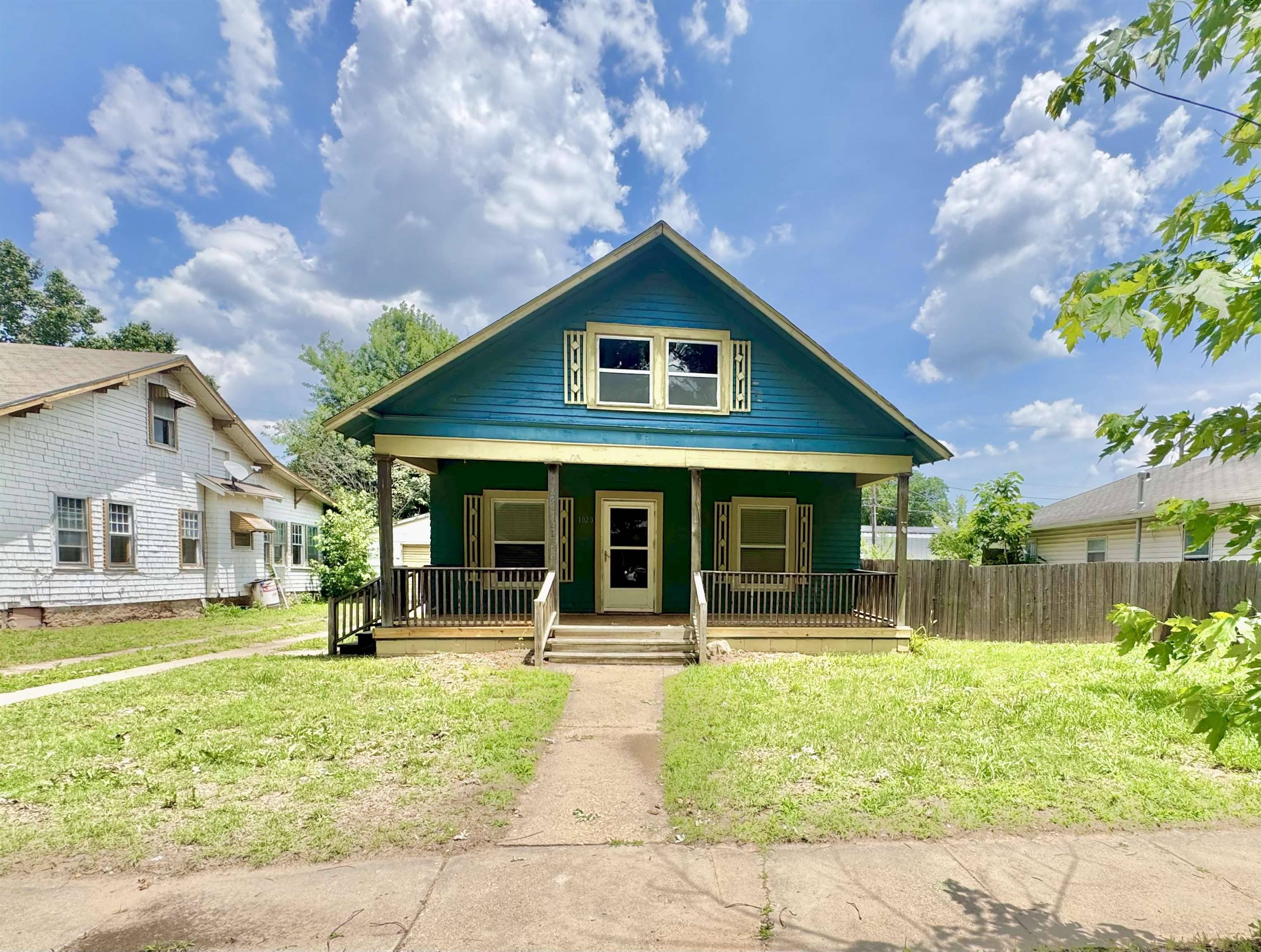 Arkansas City, KS 67005,1020 N 1st St
