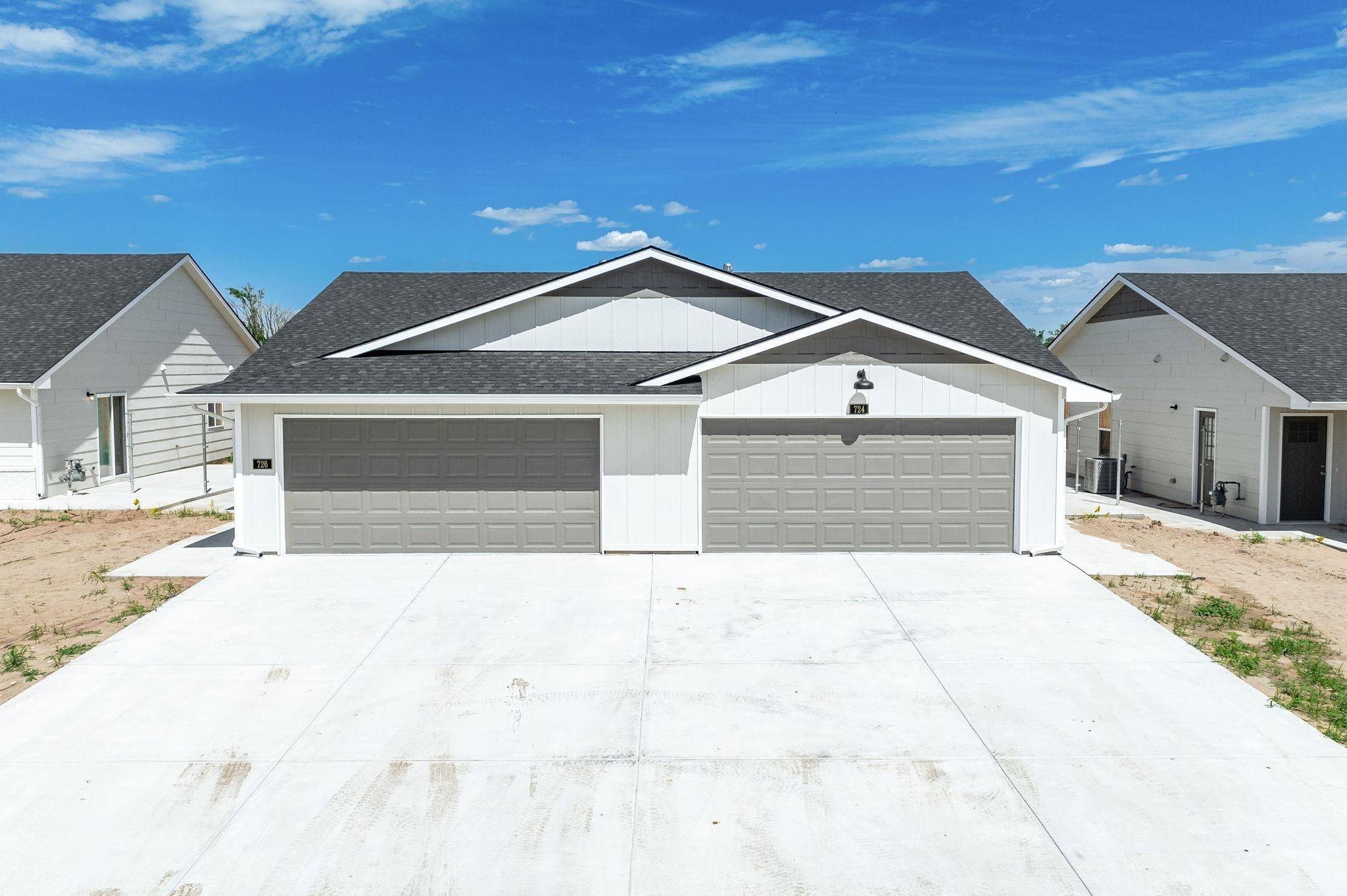 Wichita, KS 67235,12834 W Cowboy St