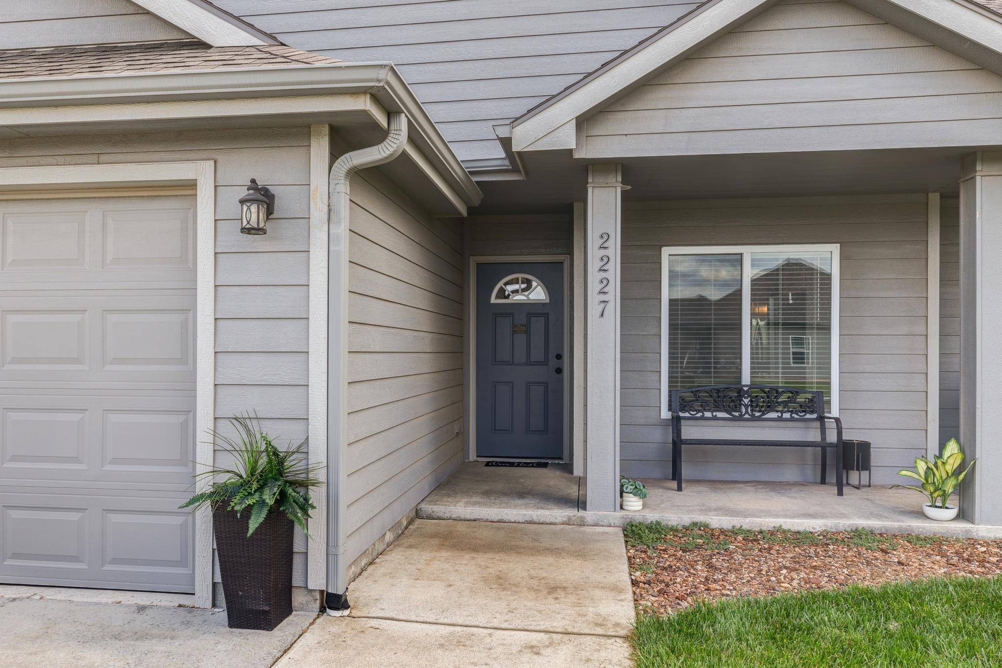 Salina, KS 67401,2227 Saddlebrook Dr
