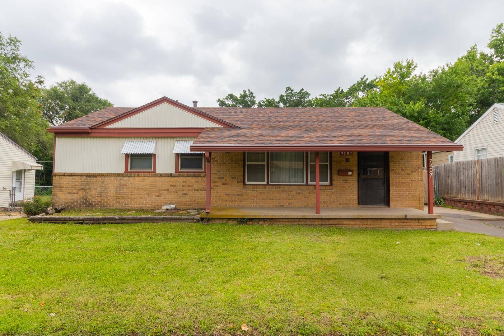Wichita, KS 67206,7307 E Lincoln