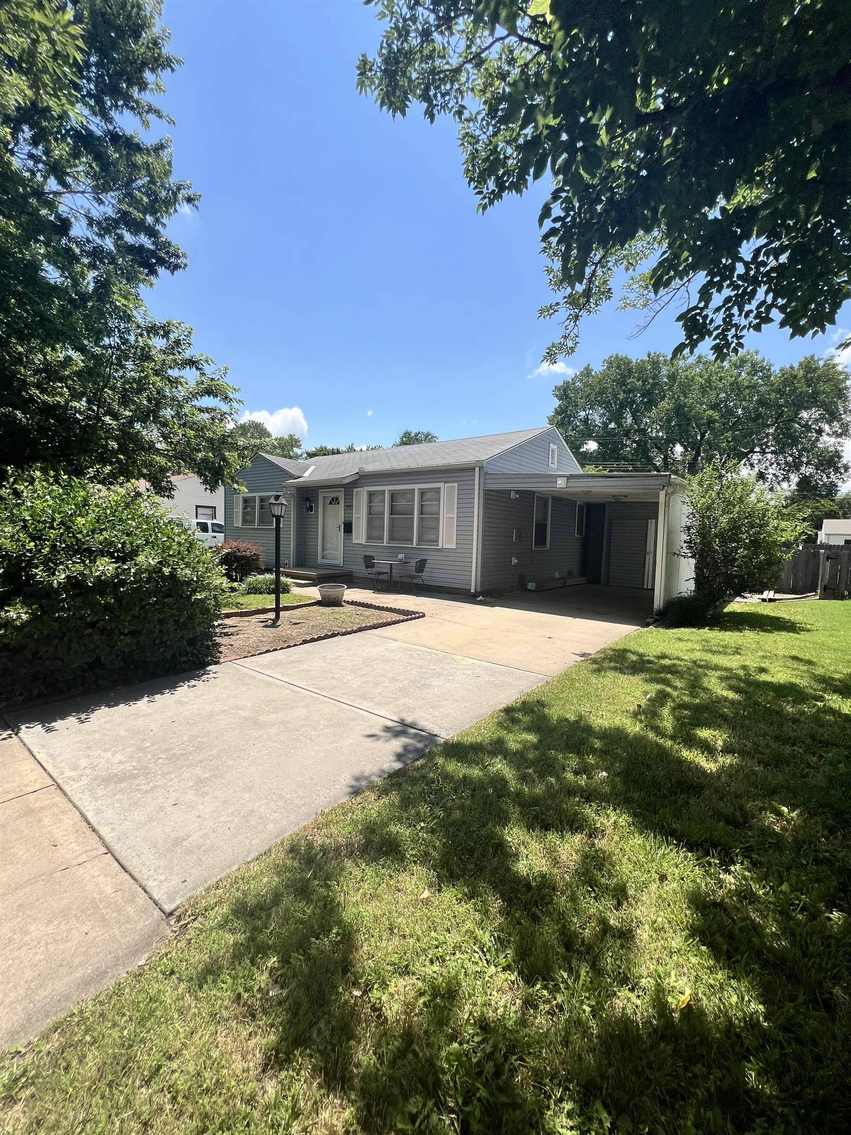 Wichita, KS 67217,2435 S Bennett Ave