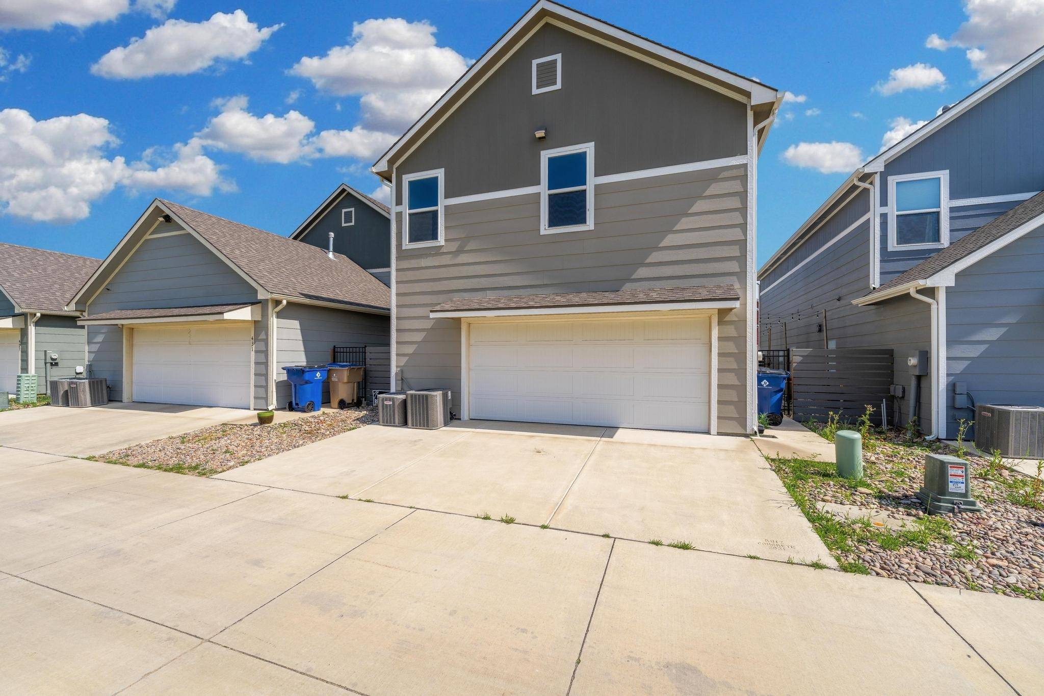 Andover, KS 67002,435 E Park Pl