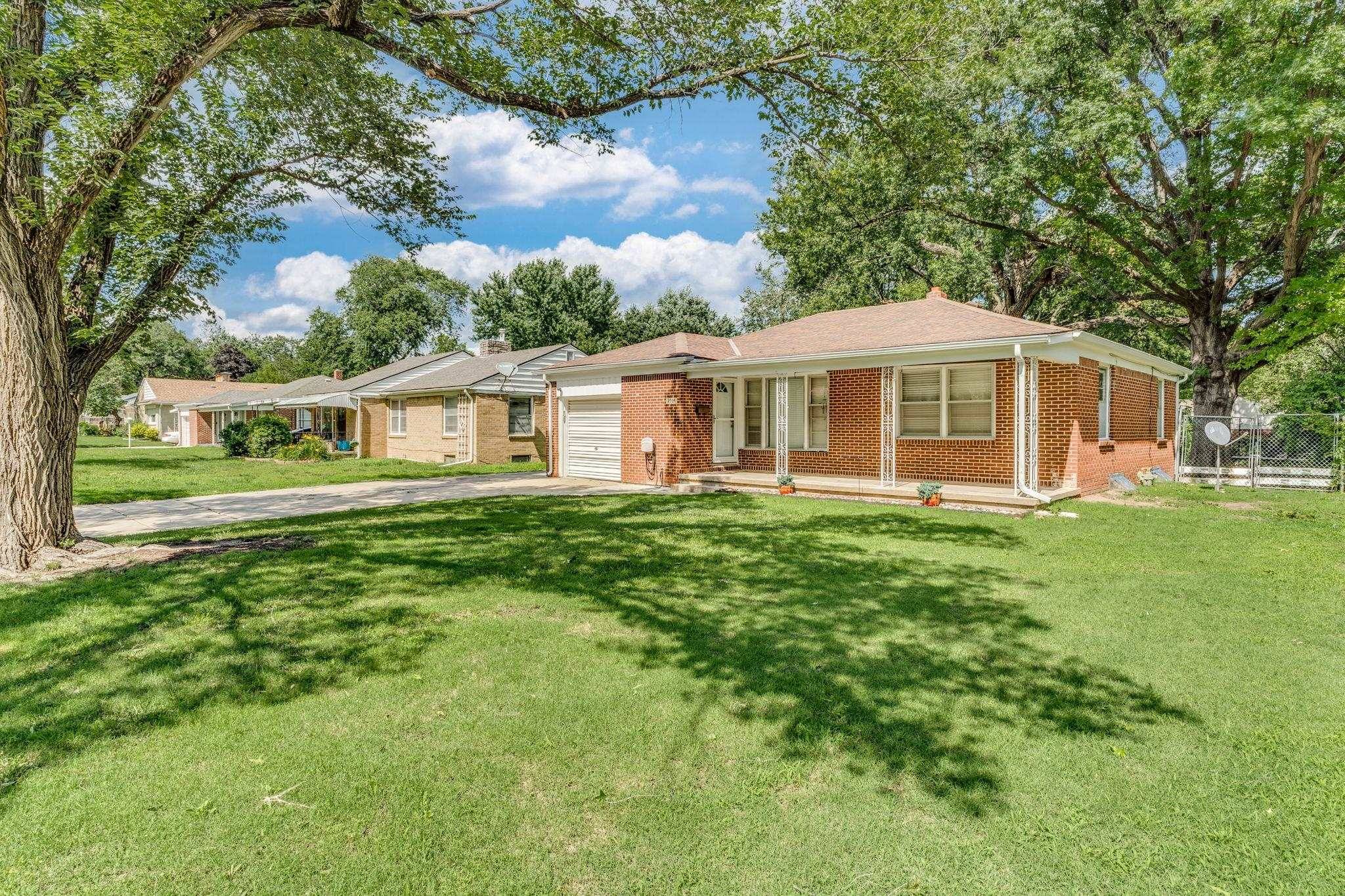 Wichita, KS 67218,2334 S Terrace Dr