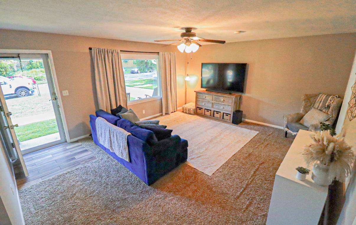 Wichita, KS 67212,7416 W Dorsey Ave