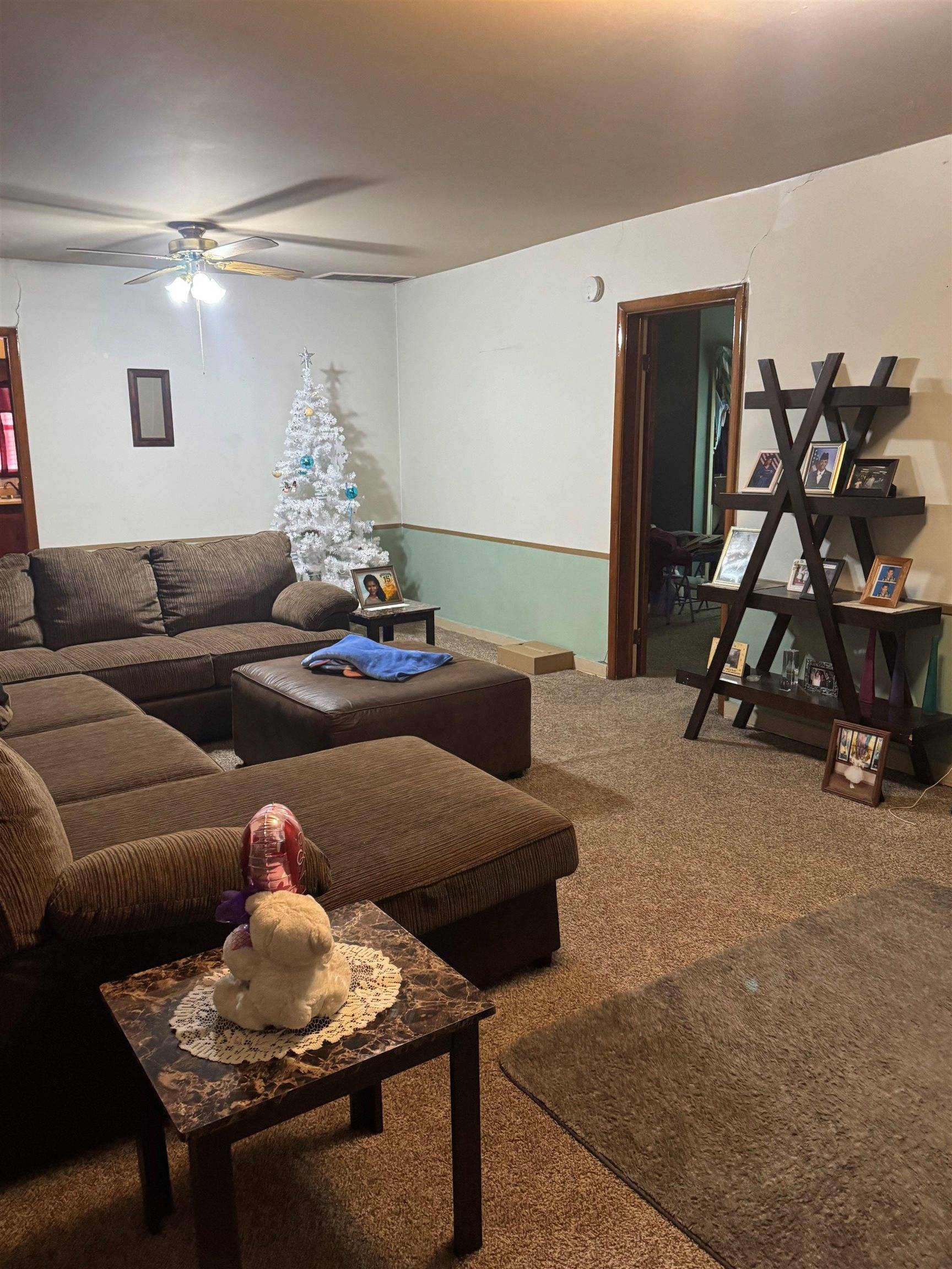 Newton, KS 67114,624 E 8th St