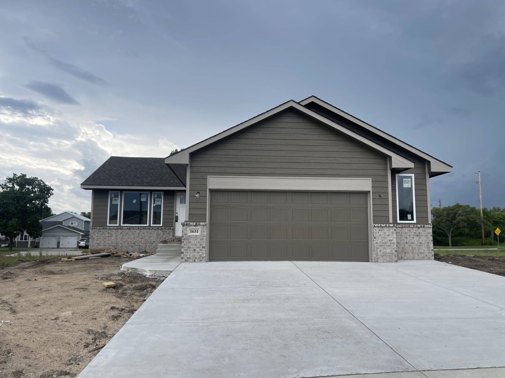 Andover, KS 67002,1631 N Magnolia Ct