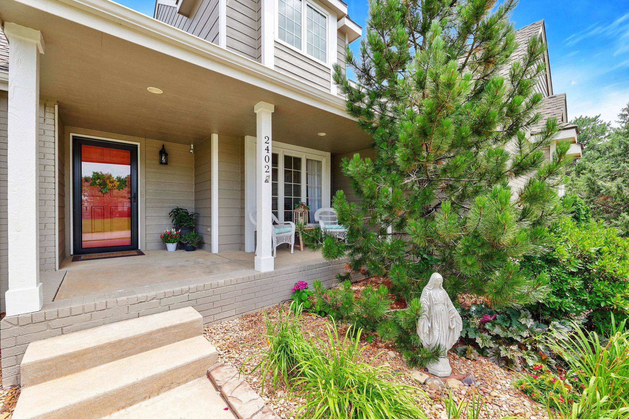 Wichita, KS 67226,2402 N Cranbrook St