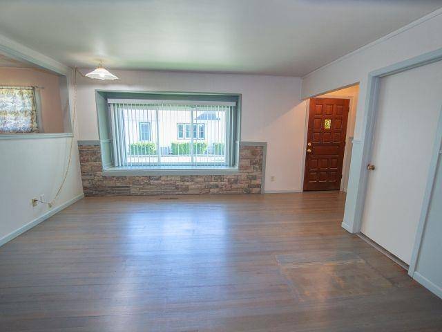 Hillsboro, KS 67063,308 N Ash St