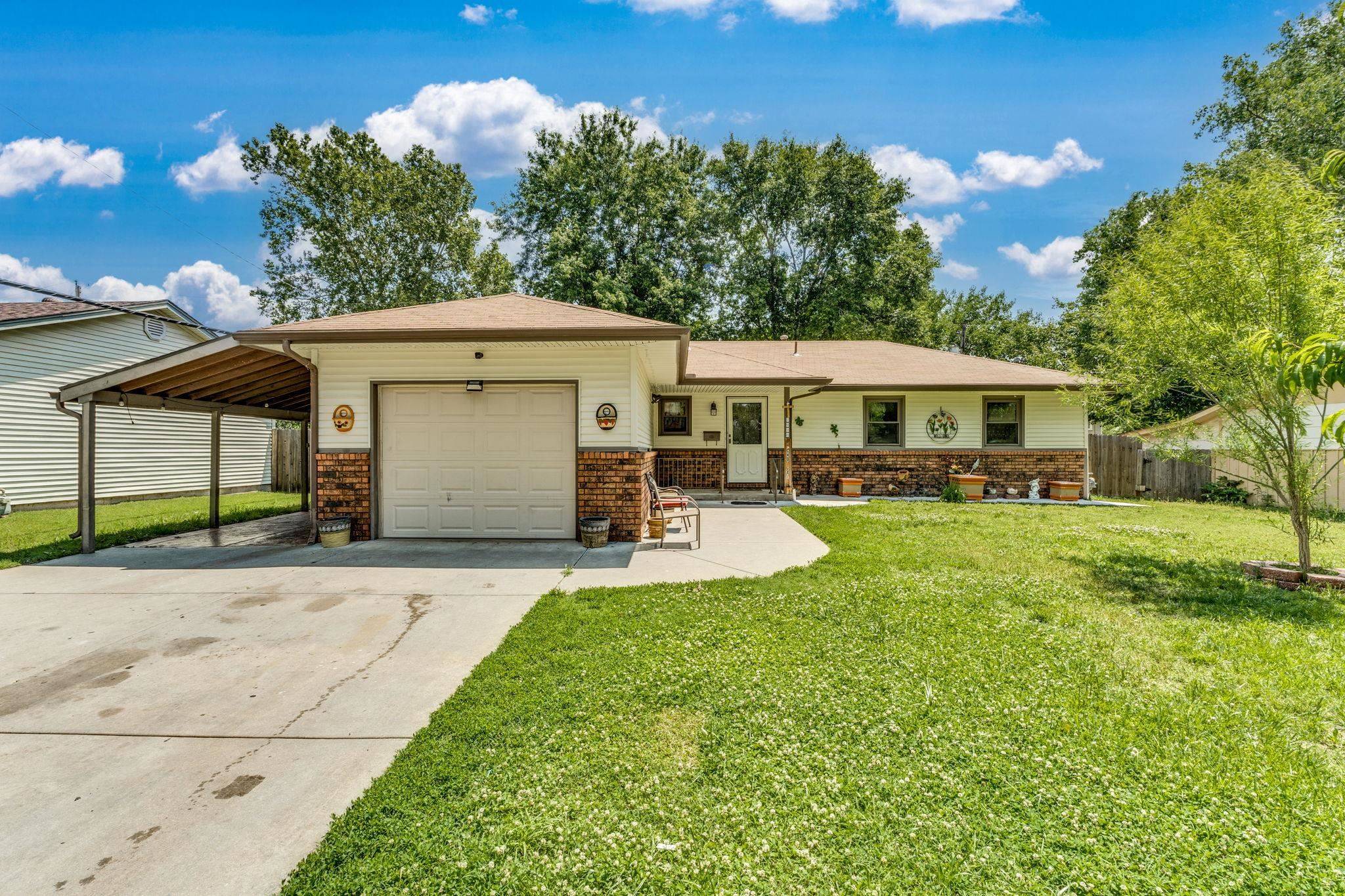 Wichita, KS 67217,2926 S Edwards Ave