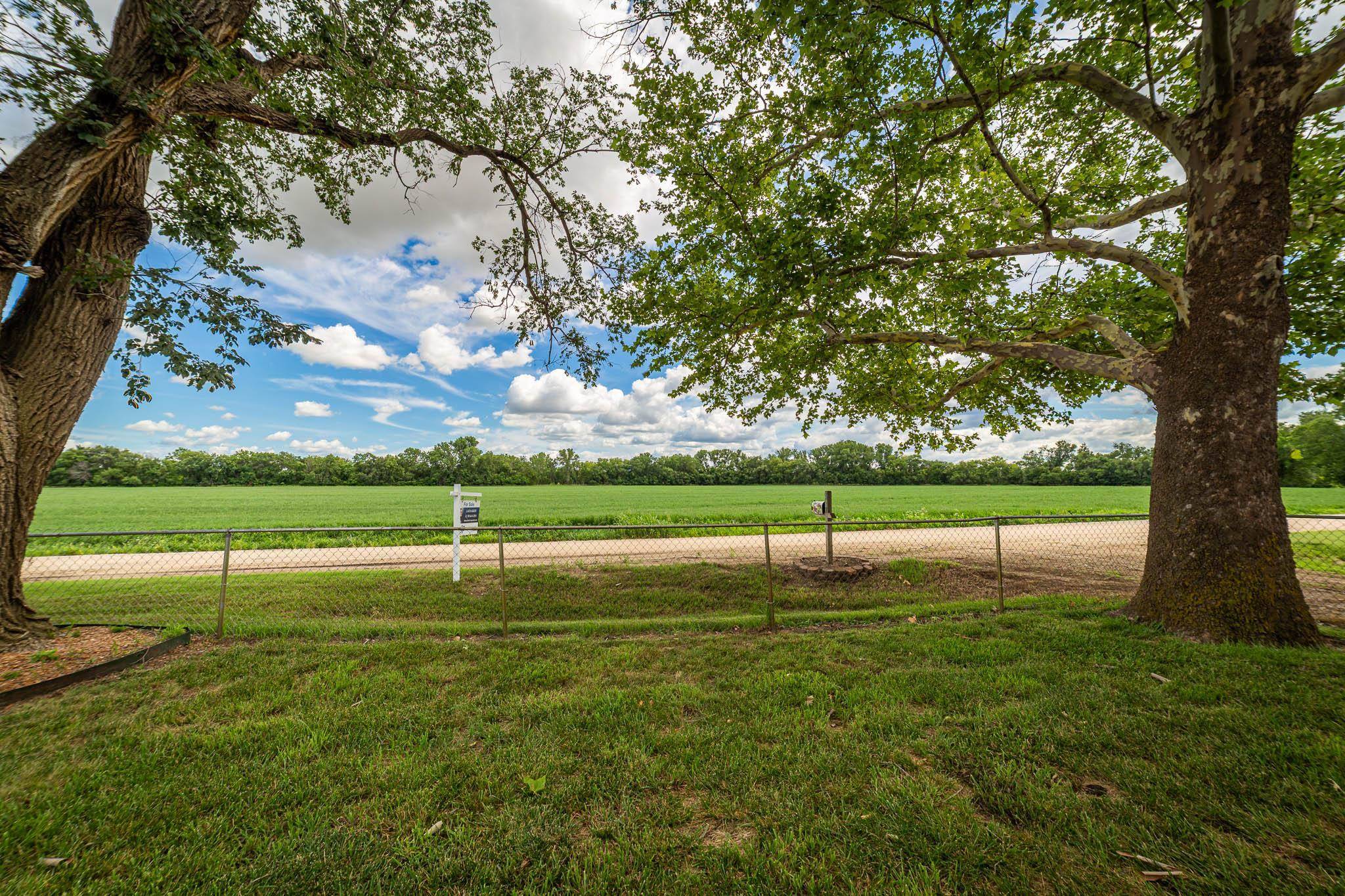 Assaria, KS 67416,2181 E Mentor Rd