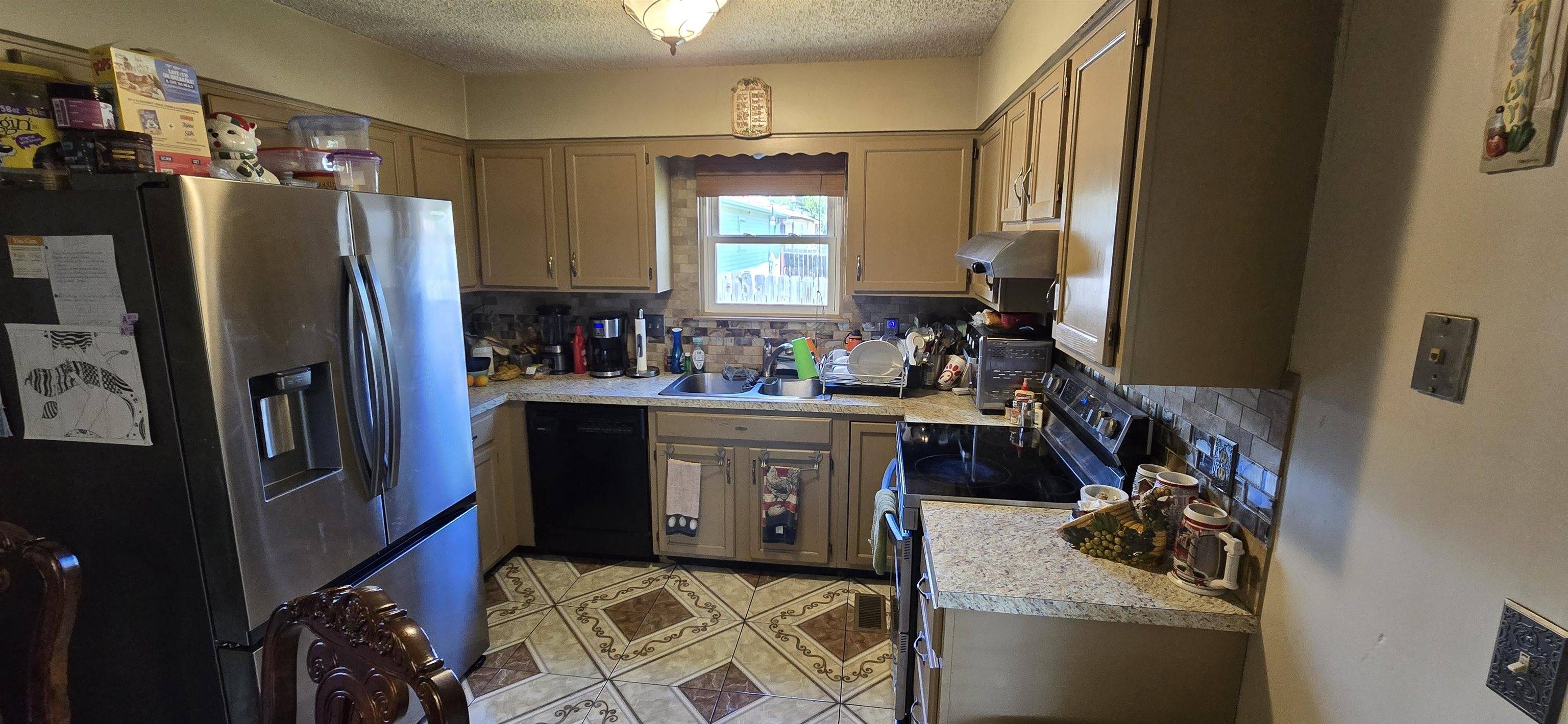 Wichita, KS 67216,4108 S Laura St