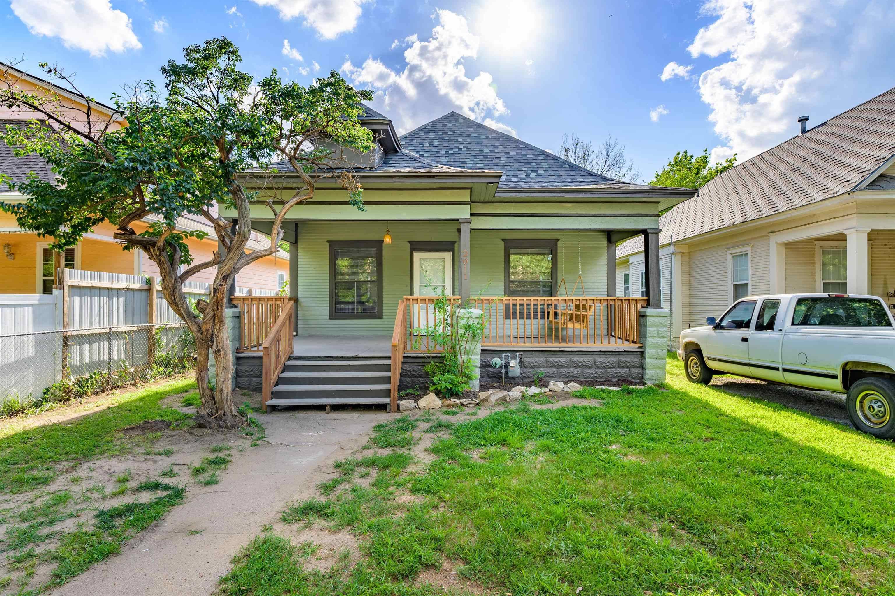 Wichita, KS 67203,2011 N Wellington Pl