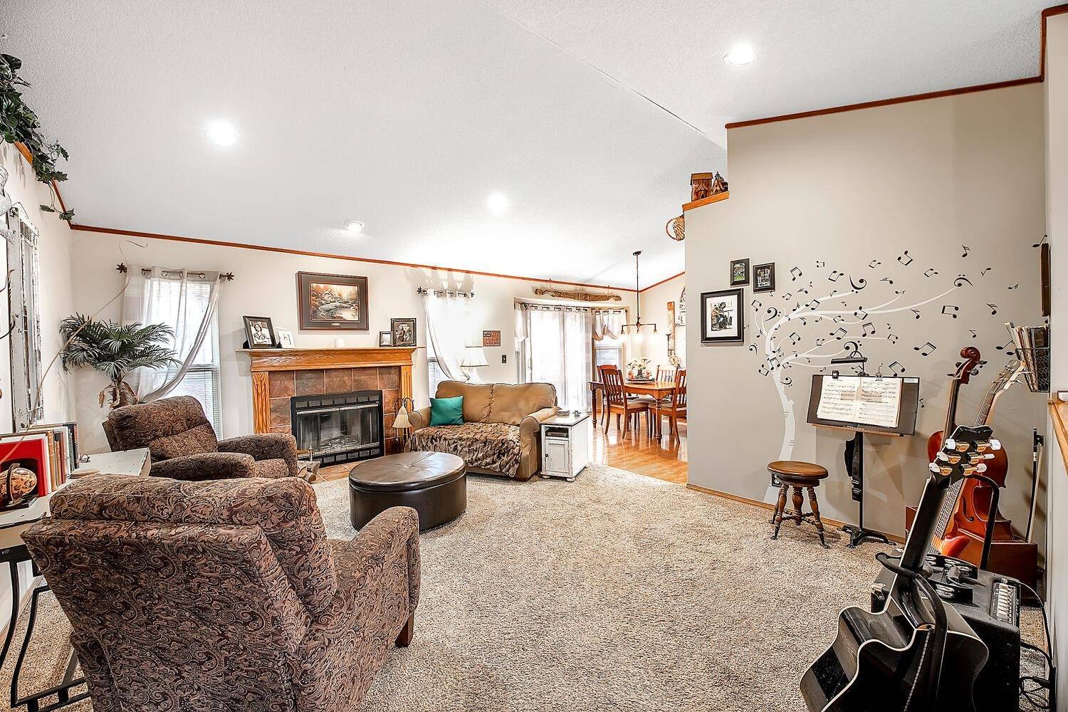 Wichita, KS 67226,2323 N Brandon Cir