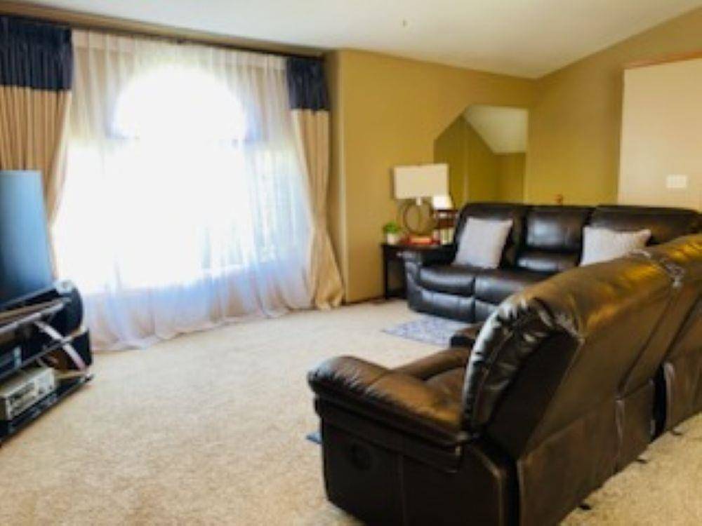 Wichita, KS 67207,1811 S Tara Falls St