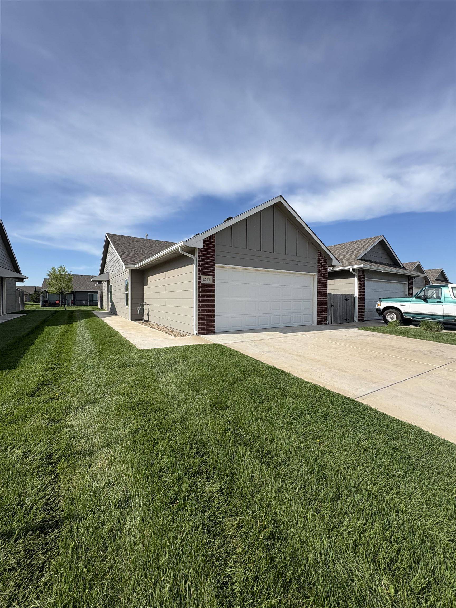 Wichita, KS 67204,2701-2703 W 55th St N