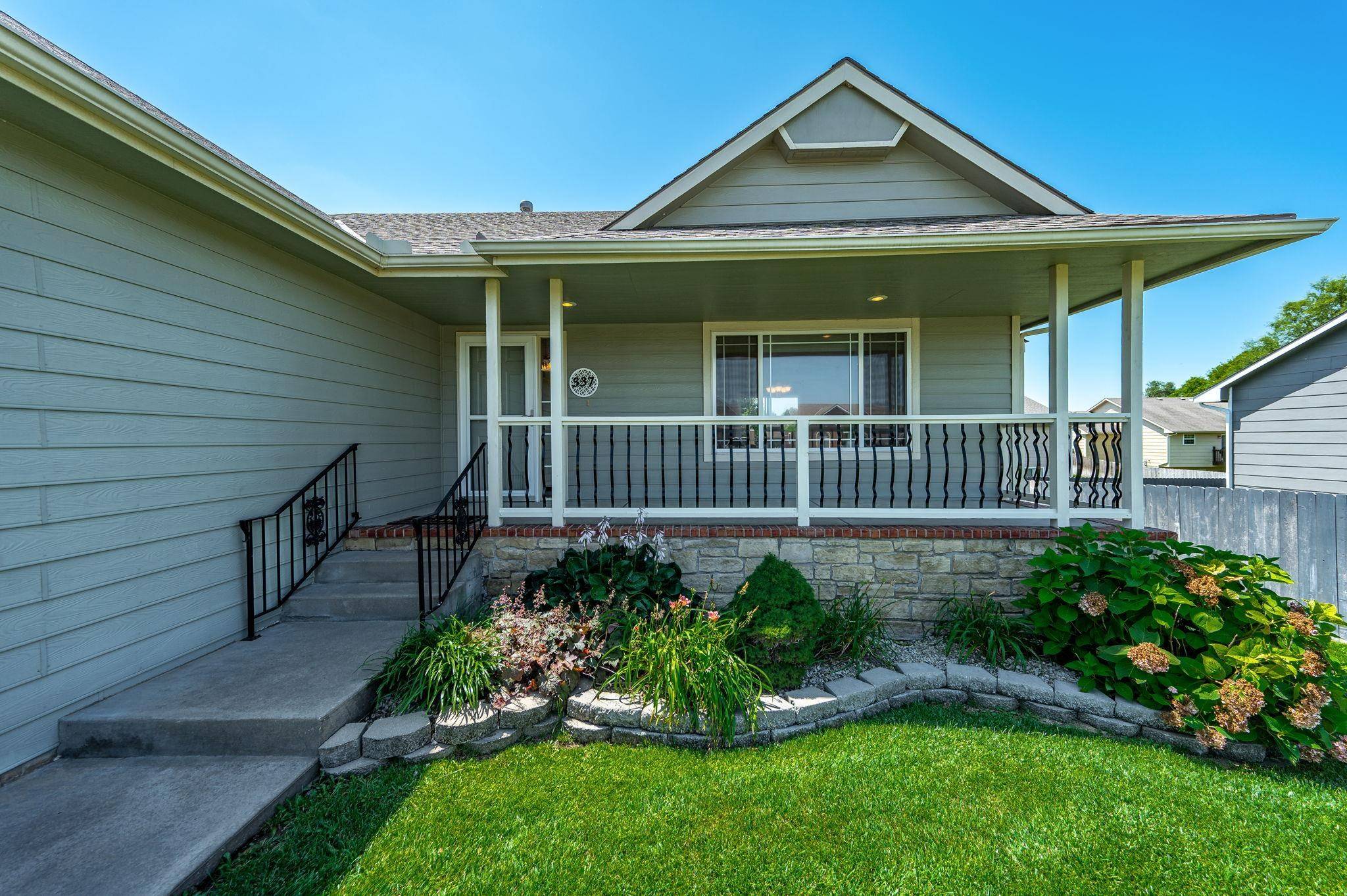 Mulvane, KS 67110-1134,337 E Quail Ridge St