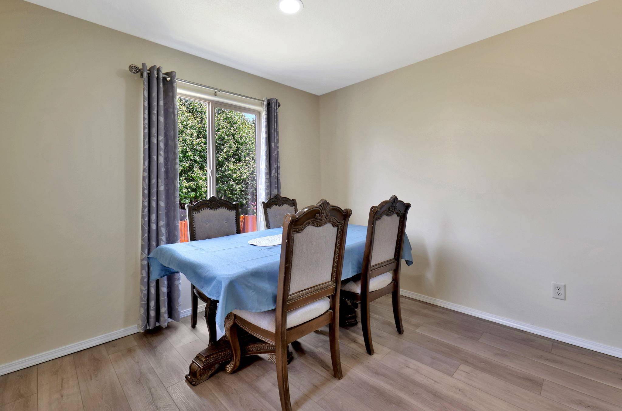 Wichita, KS 67216,5328 S Ellis St