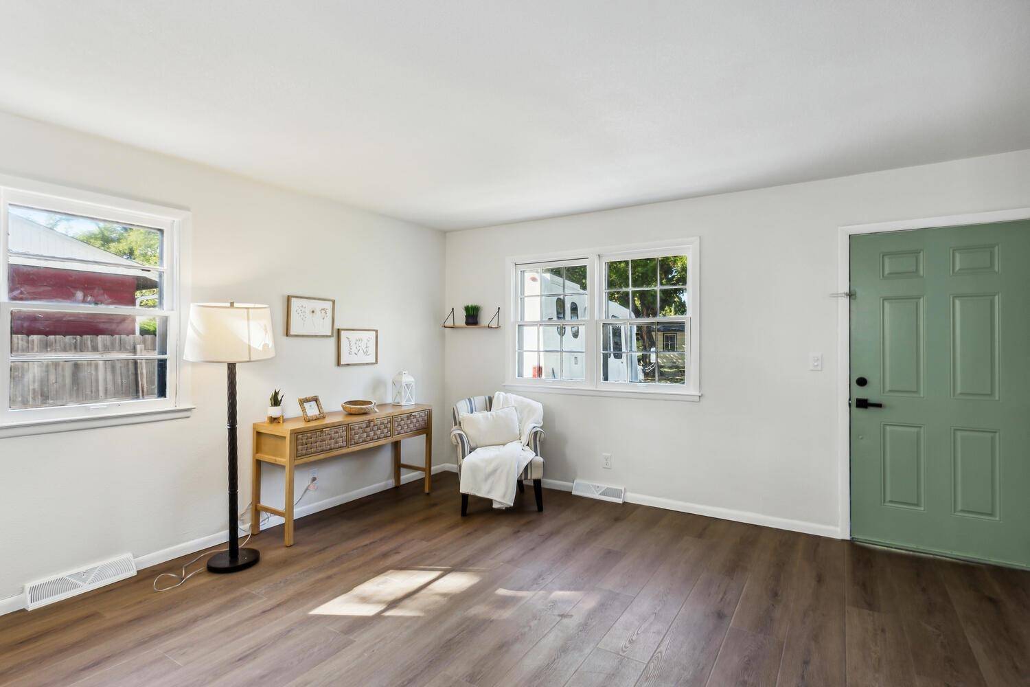 Park City, KS 67219,1825 E Gary St
